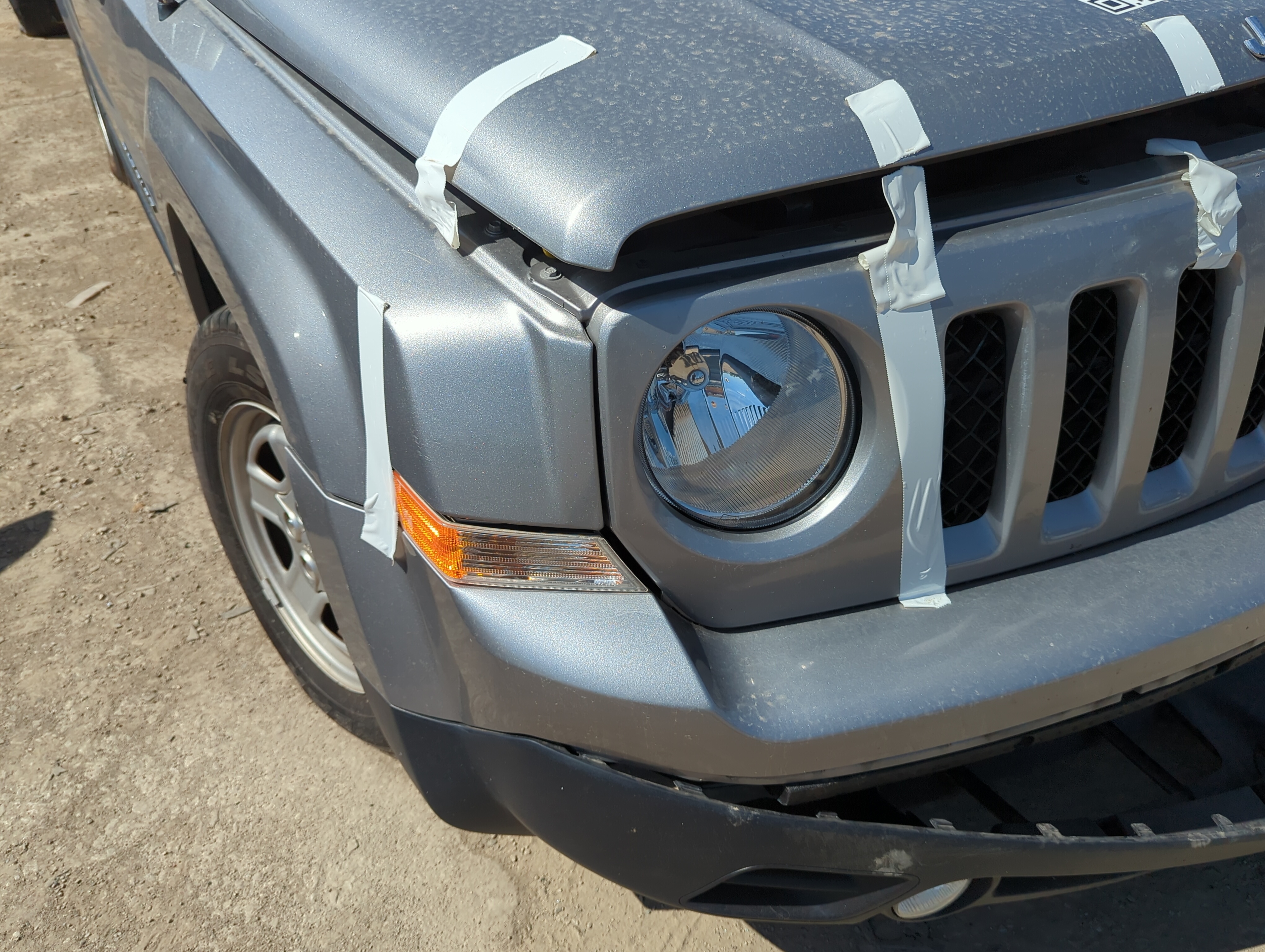 2007-2017 Jeep Patriot Passenger Right Oem Head Light Headlight Lamp 1156021 - Oemusedautoparts1.com