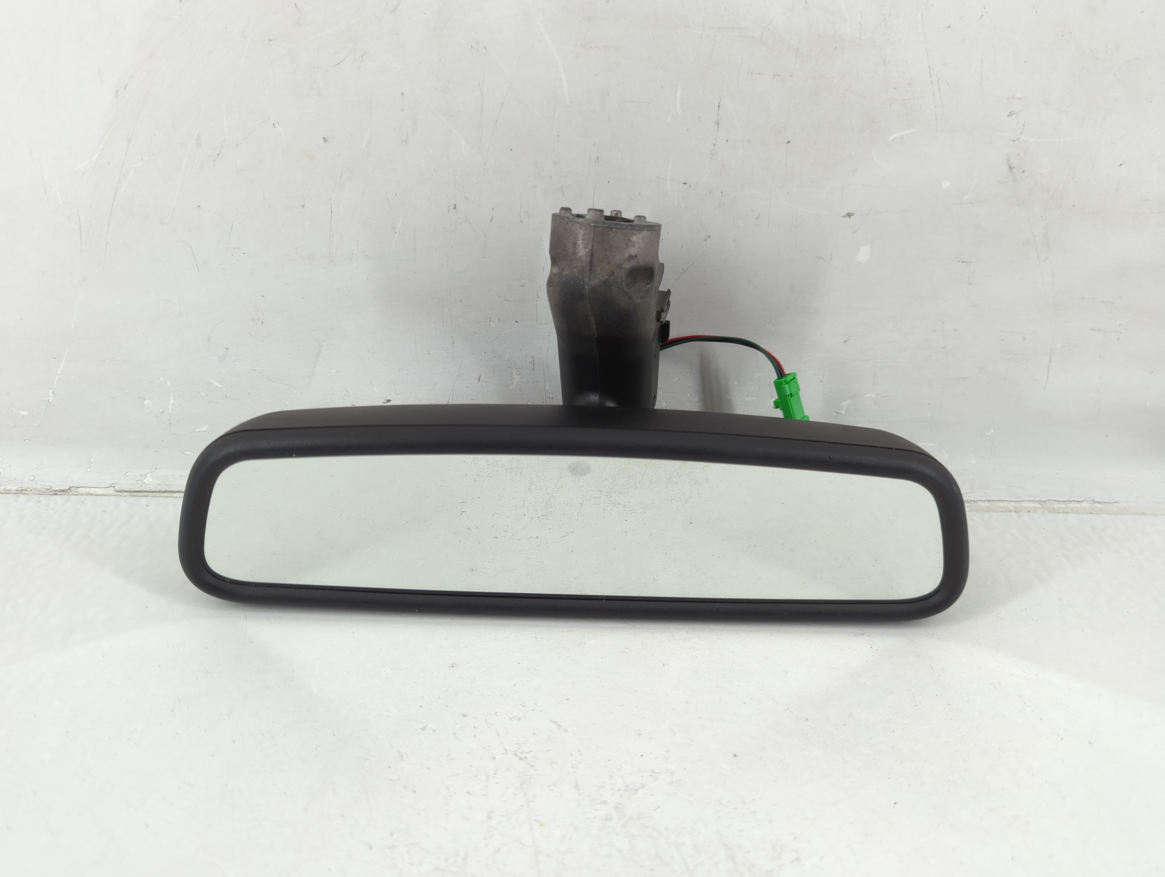 2013-2013 Volvo V60 Interior Rear View Mirror Oem 1156292 - Oemusedautoparts1.com