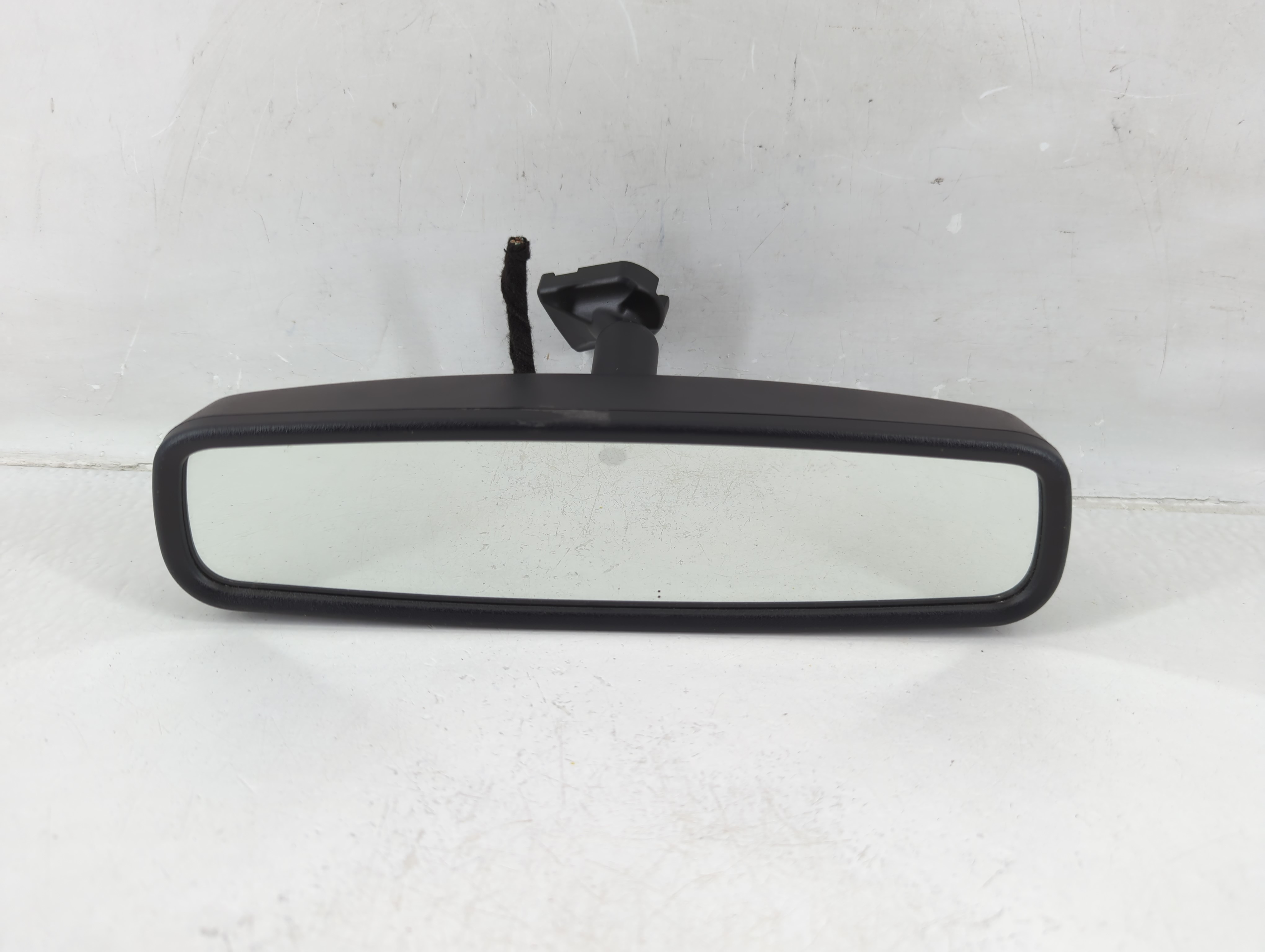 2015-2017 Ford Expedition Interior Rear View Mirror Oem 1156306 - Oemusedautoparts1.com