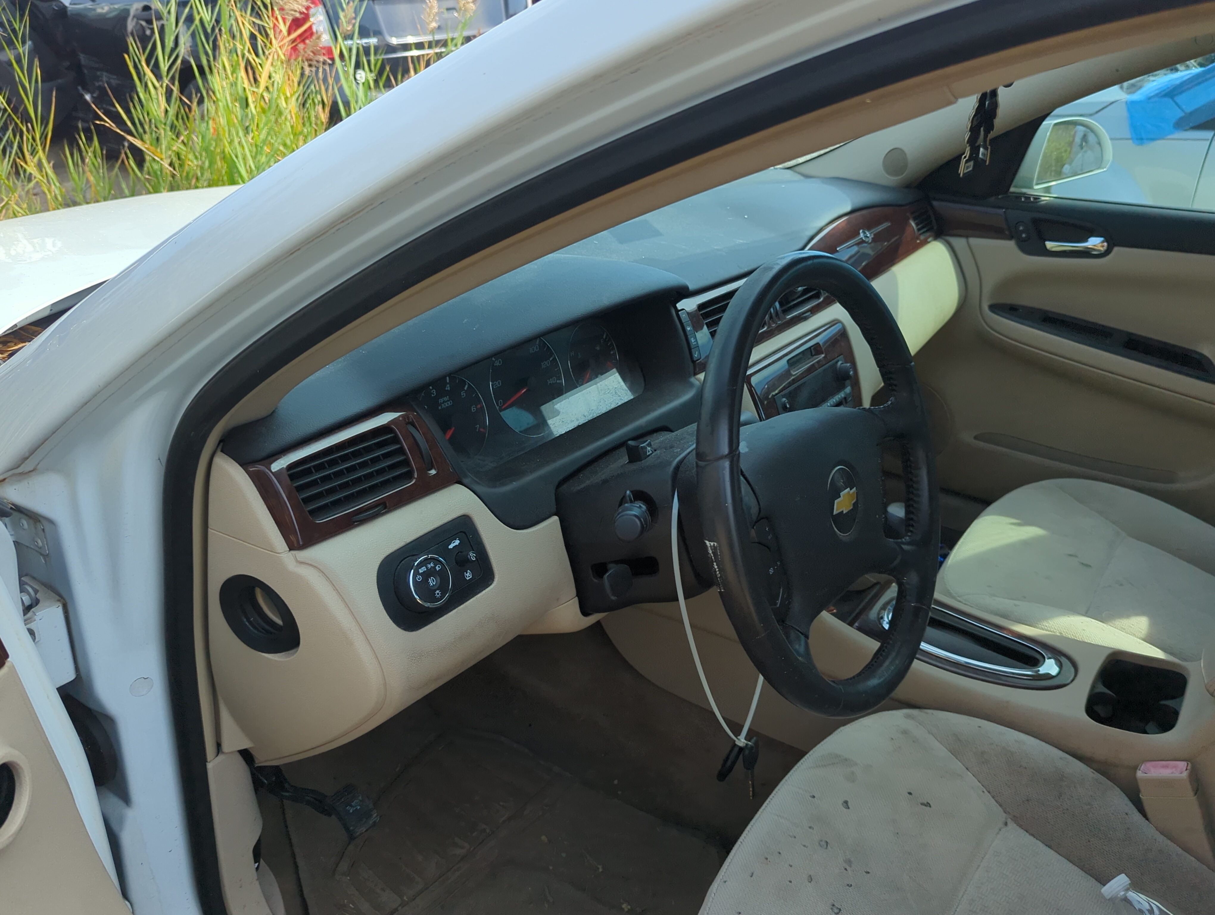 Picture of 2006-2016 Chevrolet Impala Air Bag Driver Left Steering Wheel Mounted 1156697
