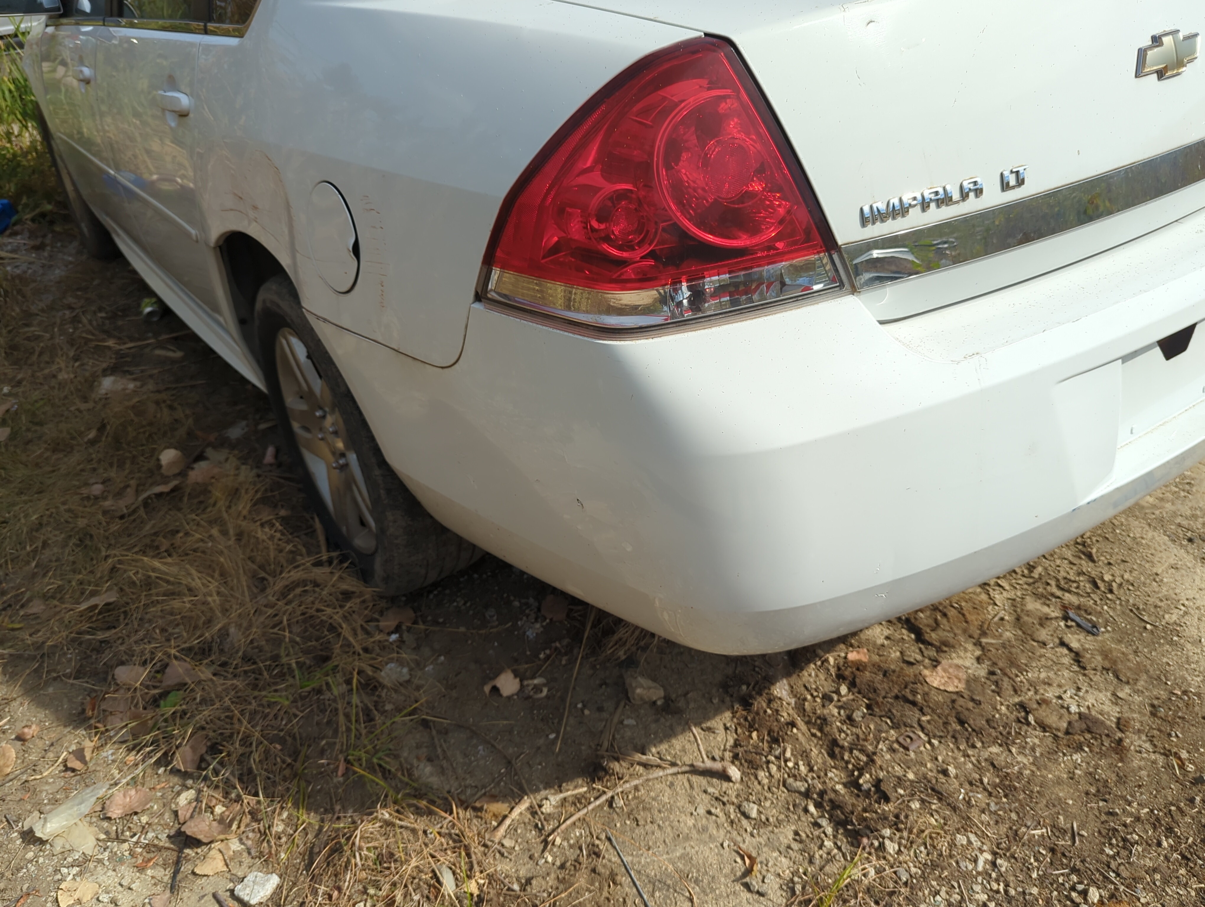 Picture of 2006-2011 Chevrolet Impala Rear Bumper Assembly Oem 1156759