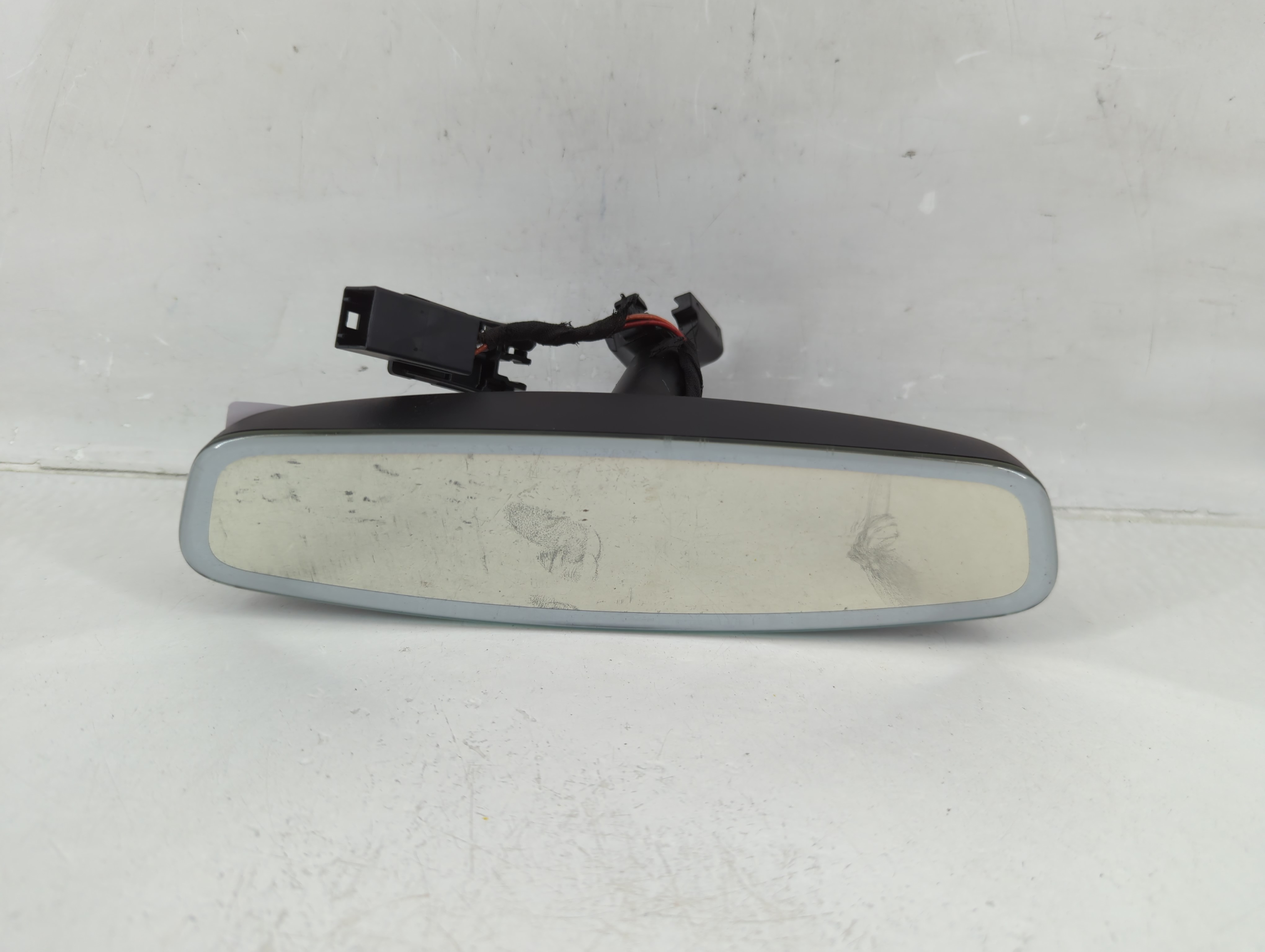 2014-2019 Cadillac Xts Interior Rear View Mirror Oem 1156890 - Oemusedautoparts1.com