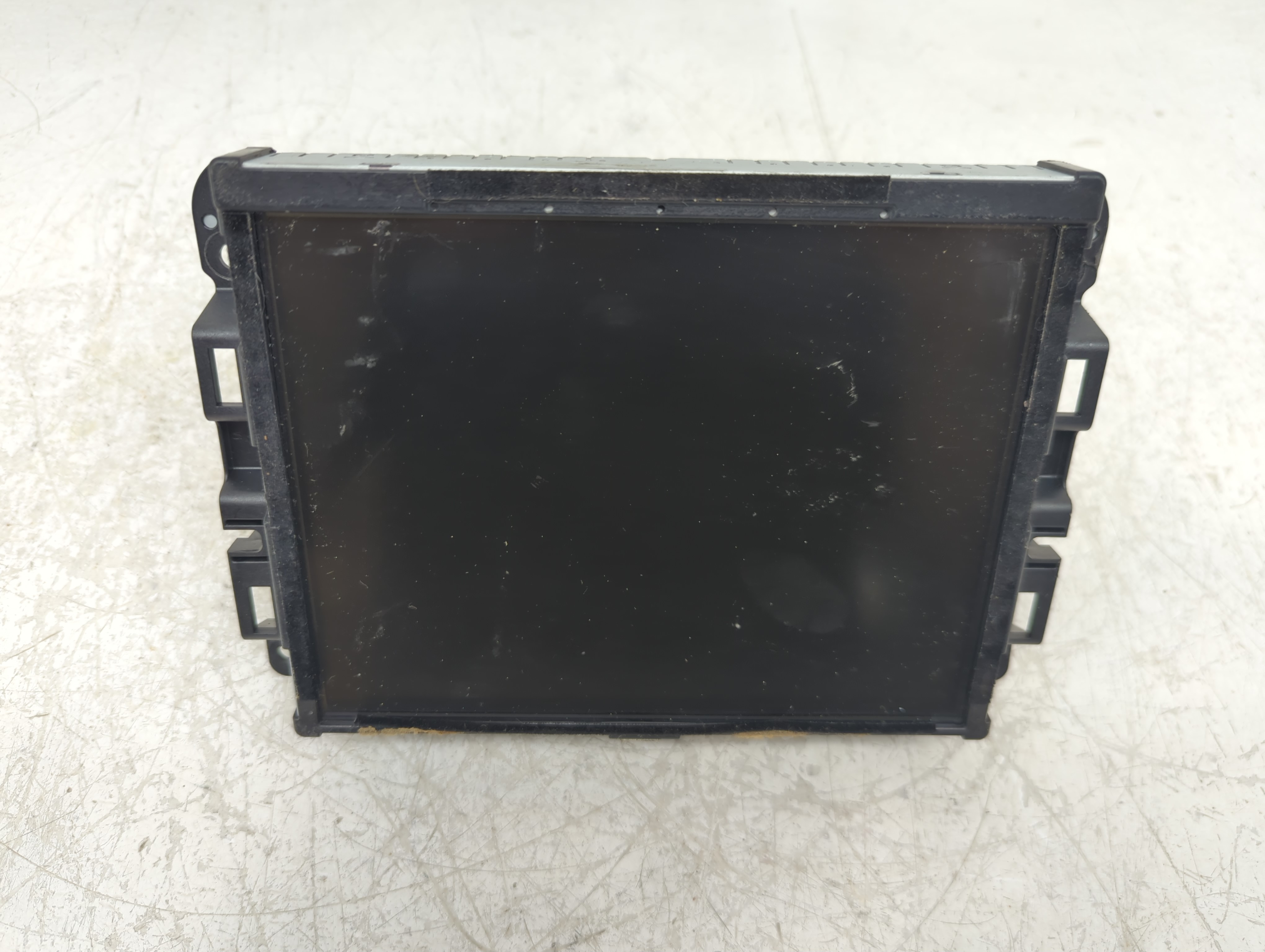 2014-2014 Jeep Grand Cherokee Am Fm Cd Player Radio Receiver 1156921 - Oemusedautoparts1.com