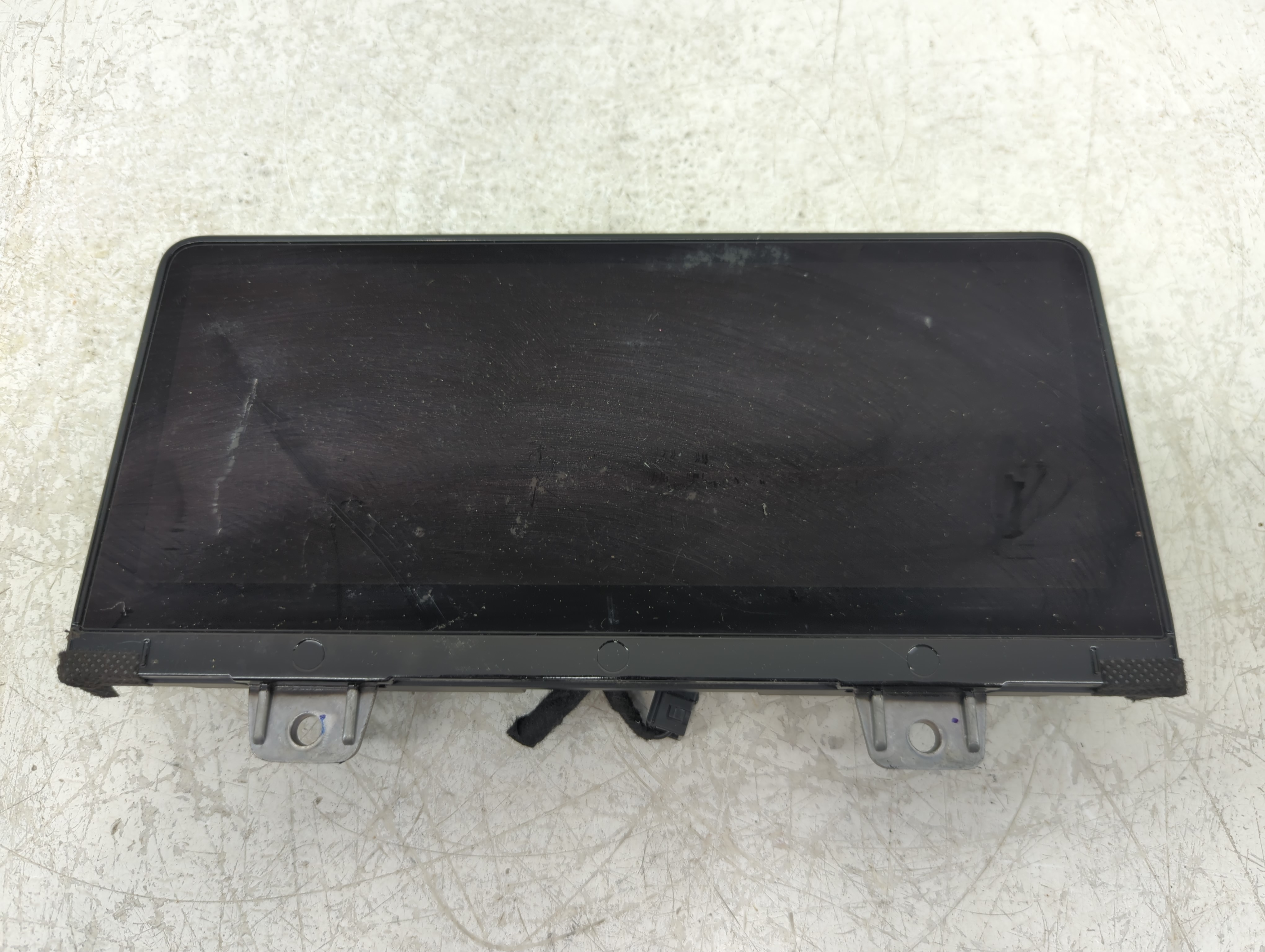 2015-2016 Hyundai Genesis Information Display Screen 1156923 - Oemusedautoparts1.com