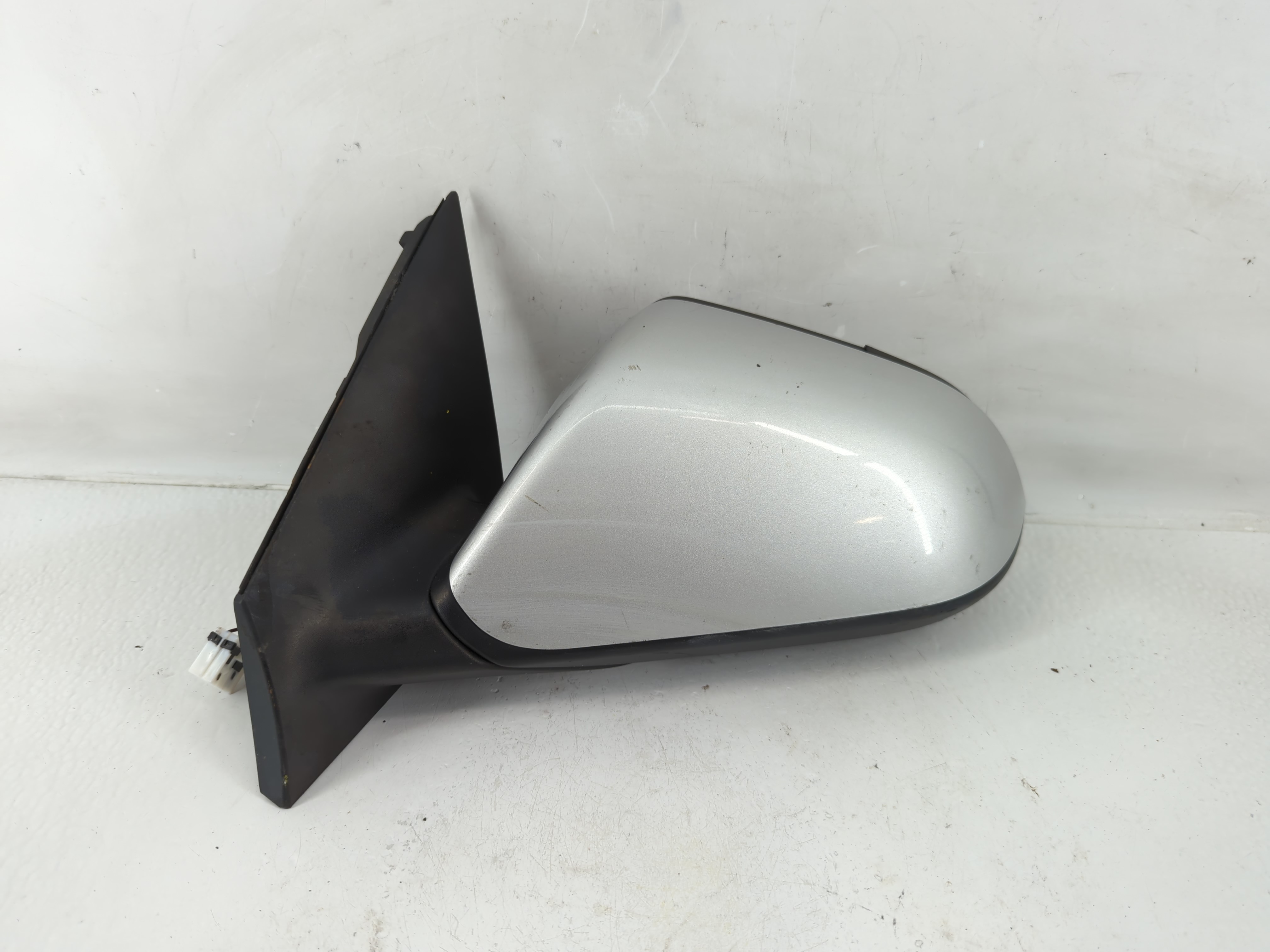 Picture of 2018-2019 Hyundai Sonata Driver Left Side View Power Door Mirror Silver 1156931