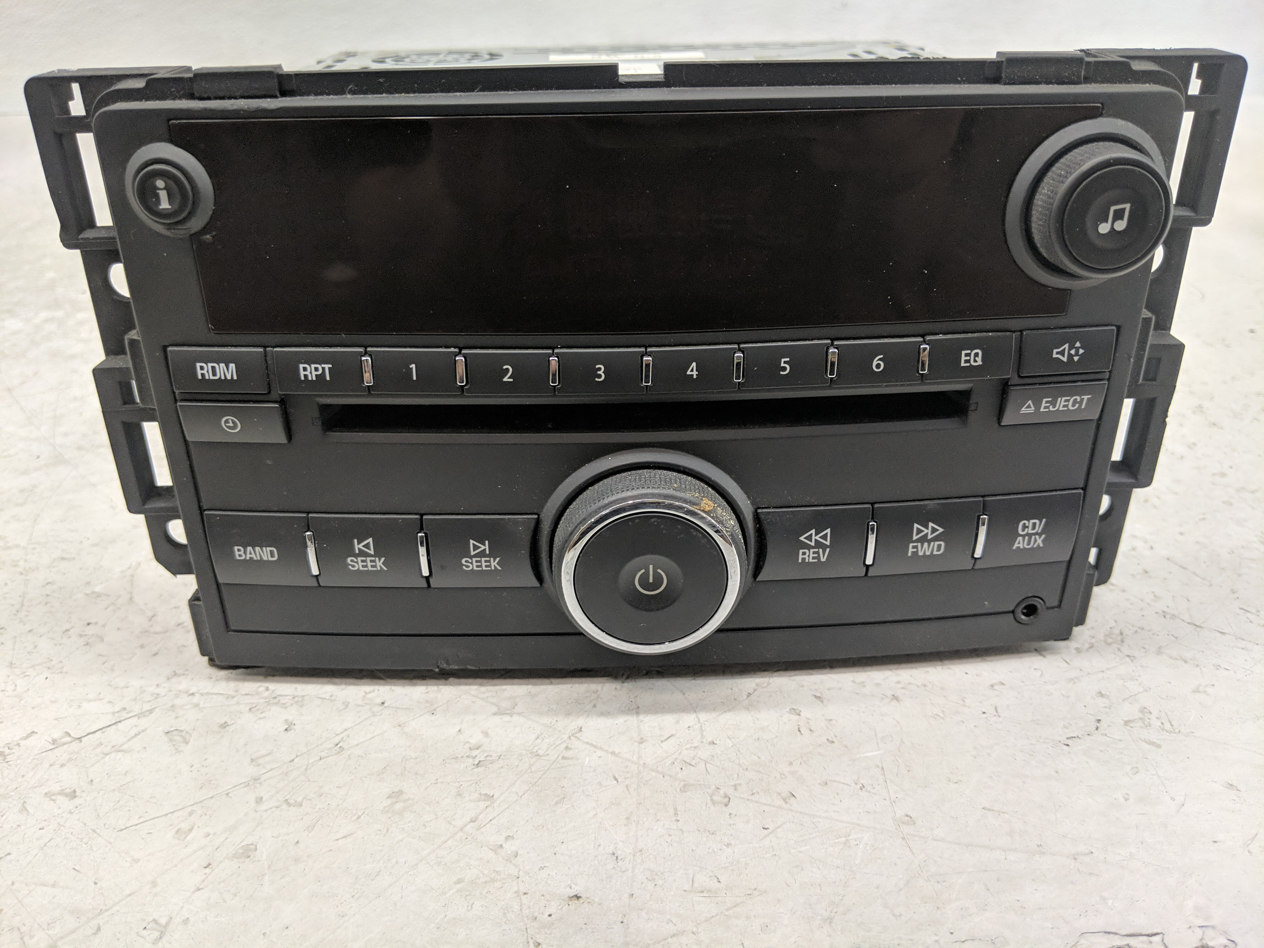 2006-2007 Saturn Ion Am Fm Cd Player Radio Receiver 1156960 - Oemusedautoparts1.com