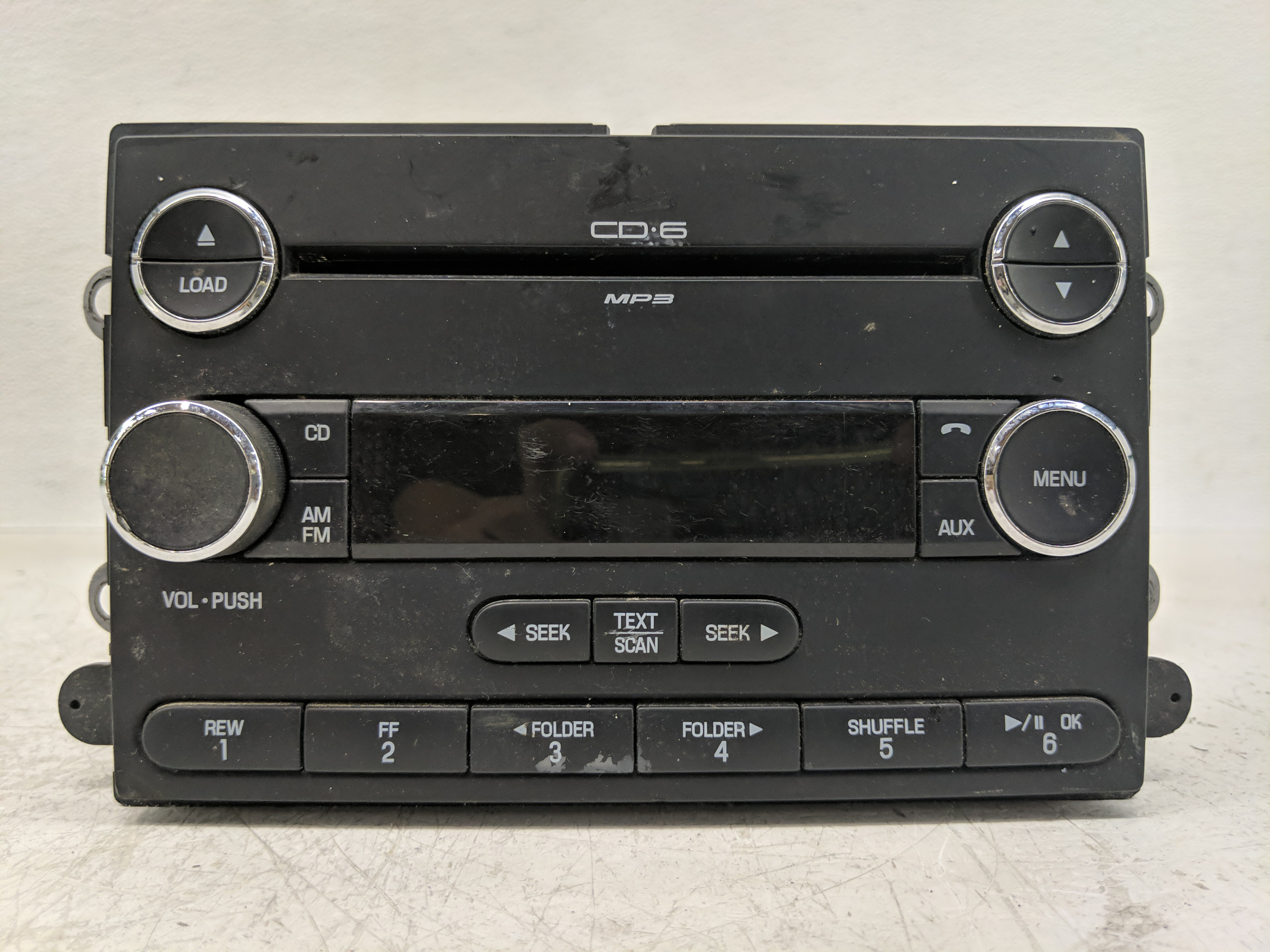 2010-2010 Ford Edge Am Fm Cd Player Radio Receiver 1156965 - Oemusedautoparts1.com