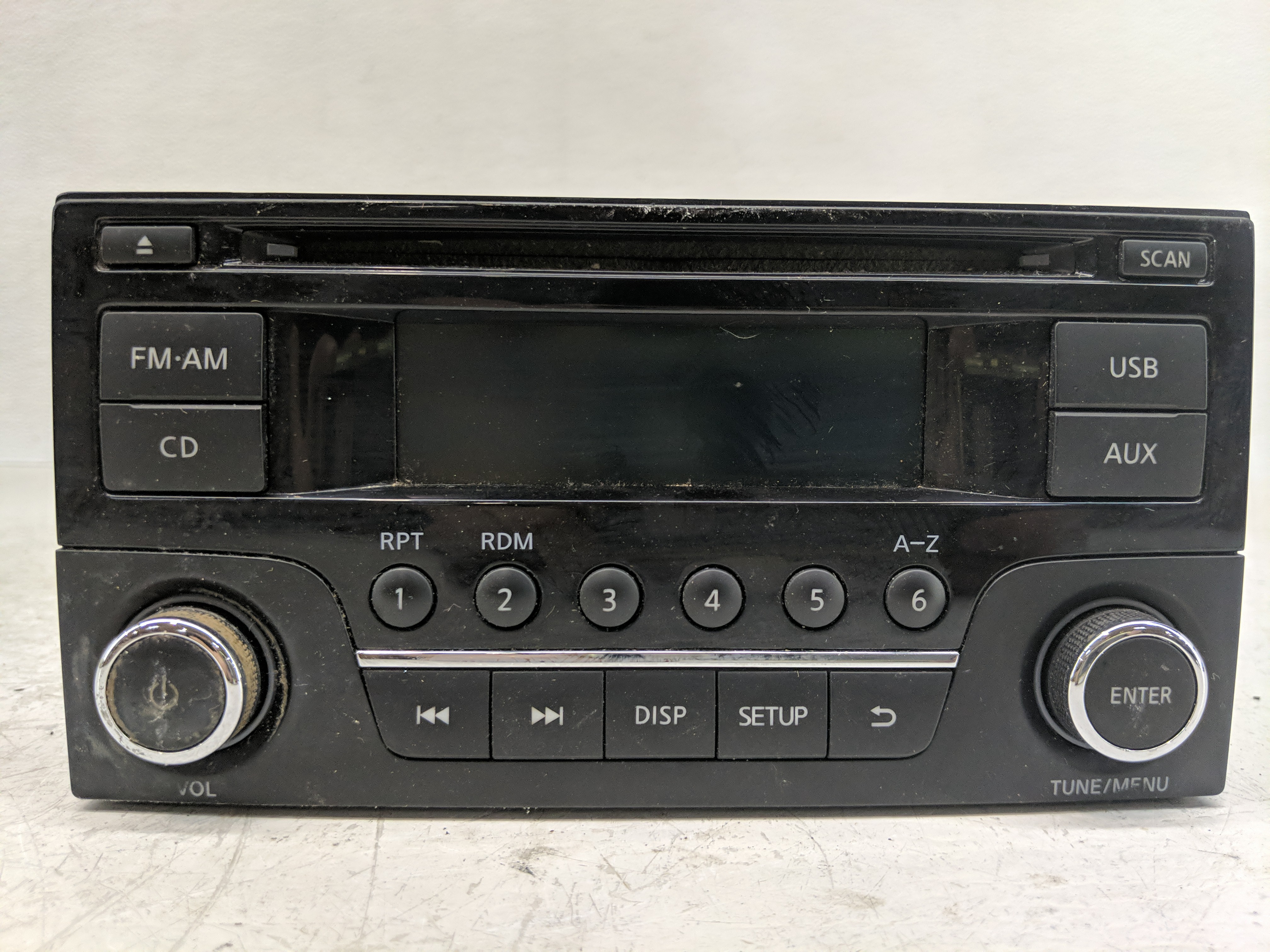 2017-2019 Nissan Sentra Am Fm Cd Player Radio Receiver 1156966 - Oemusedautoparts1.com