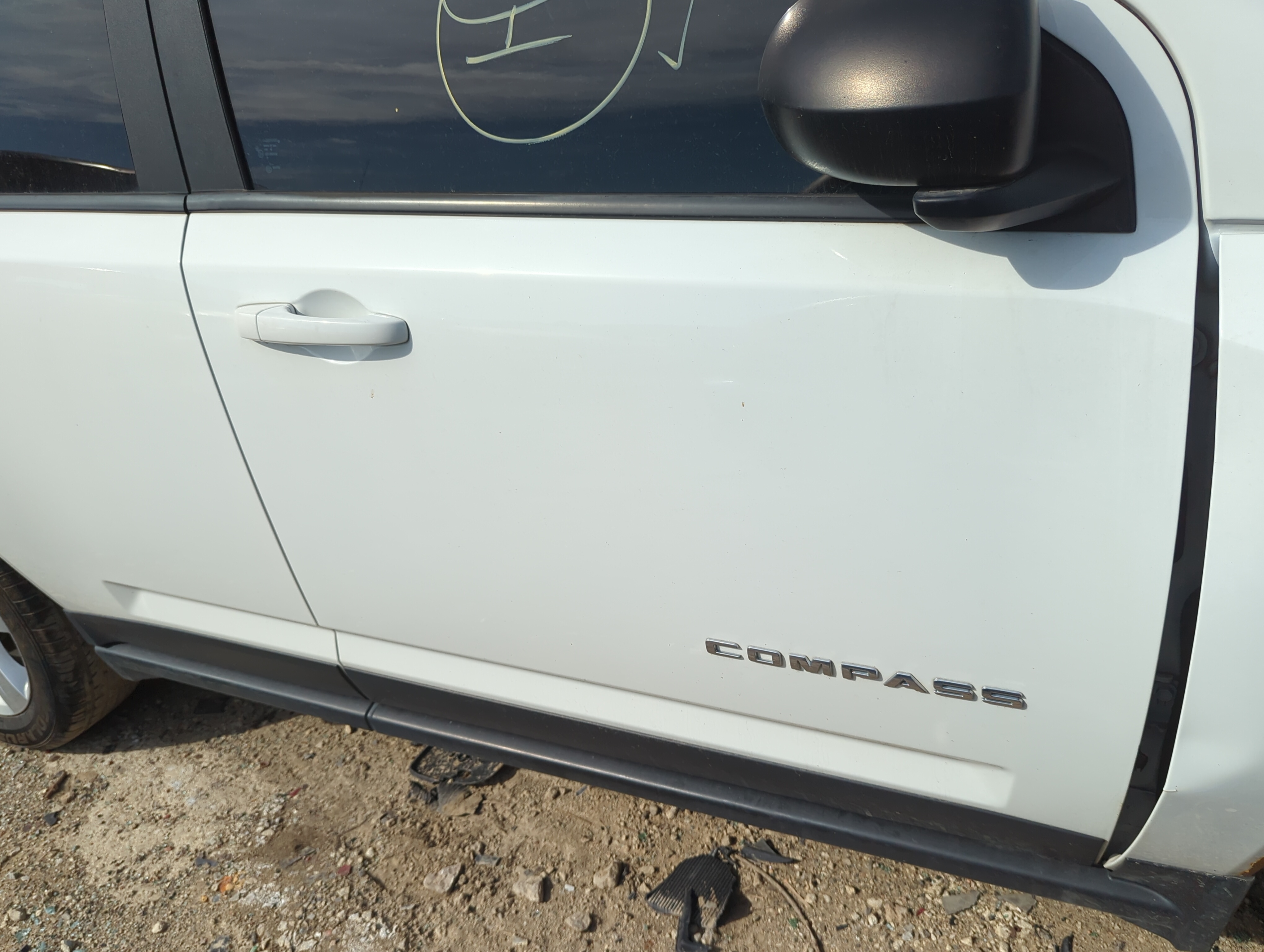Picture of 2011-2017 Jeep Compass Passenger Front Door Oem 1157136