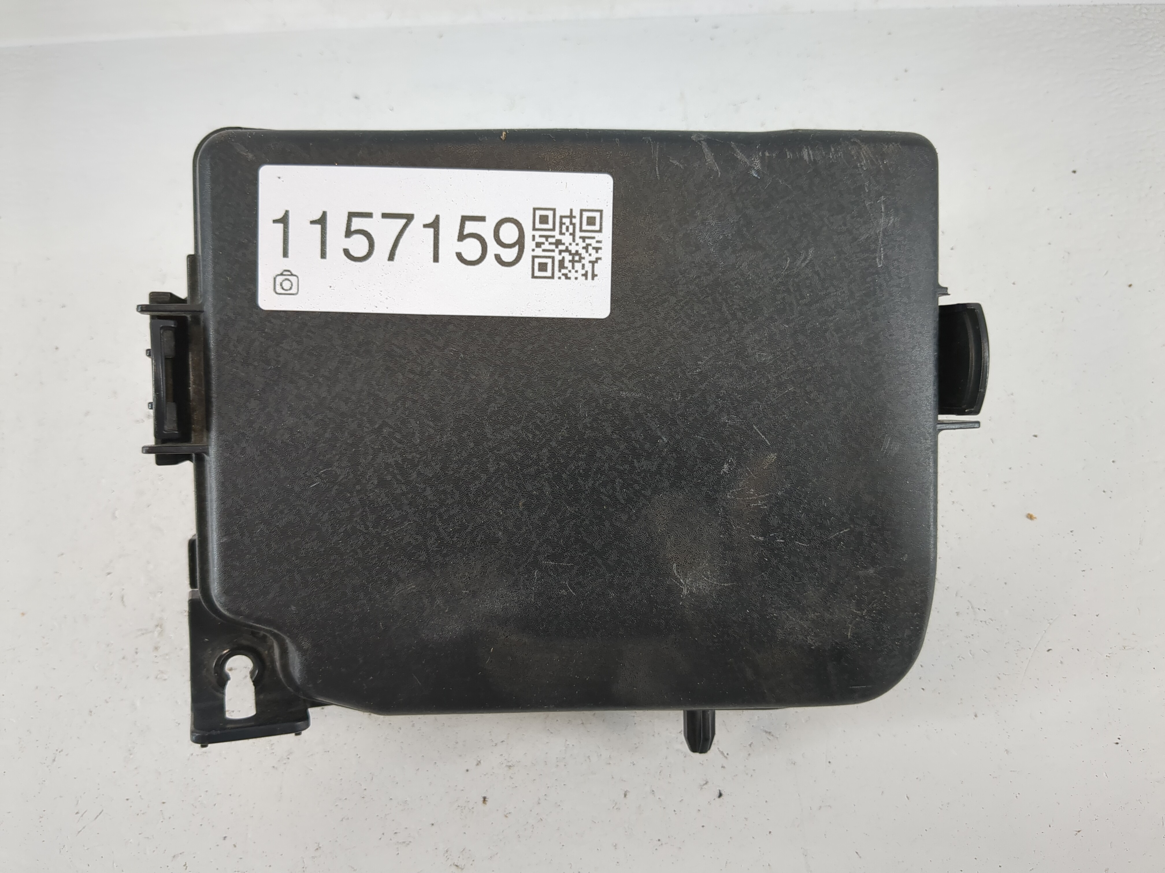 Picture of 2014-2016 Kia Forte Fusebox Fuse Box Relay Module 1157159