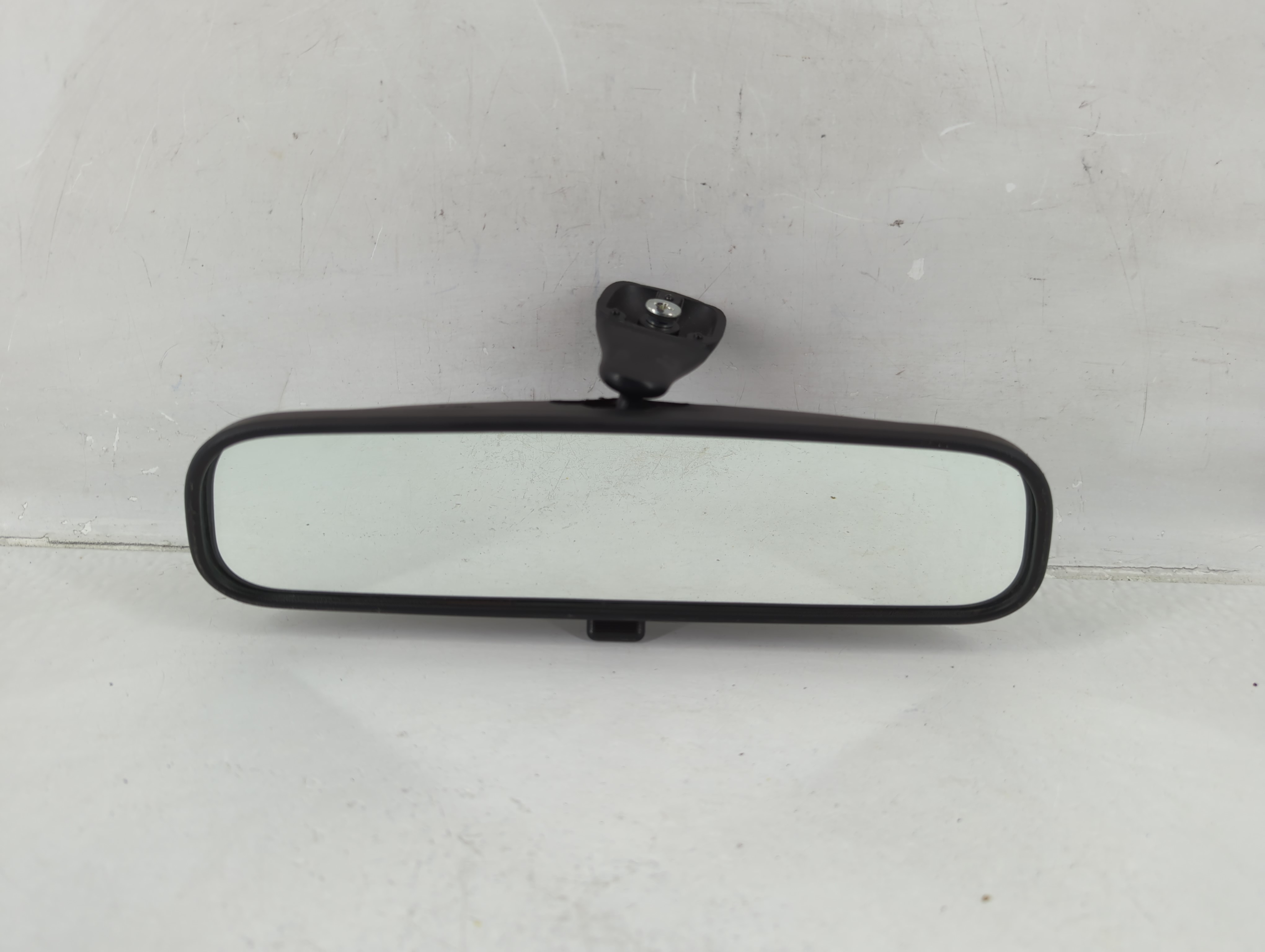 Picture of 2001-2012 Hyundai Elantra Interior Rear View Mirror Oem 1157173