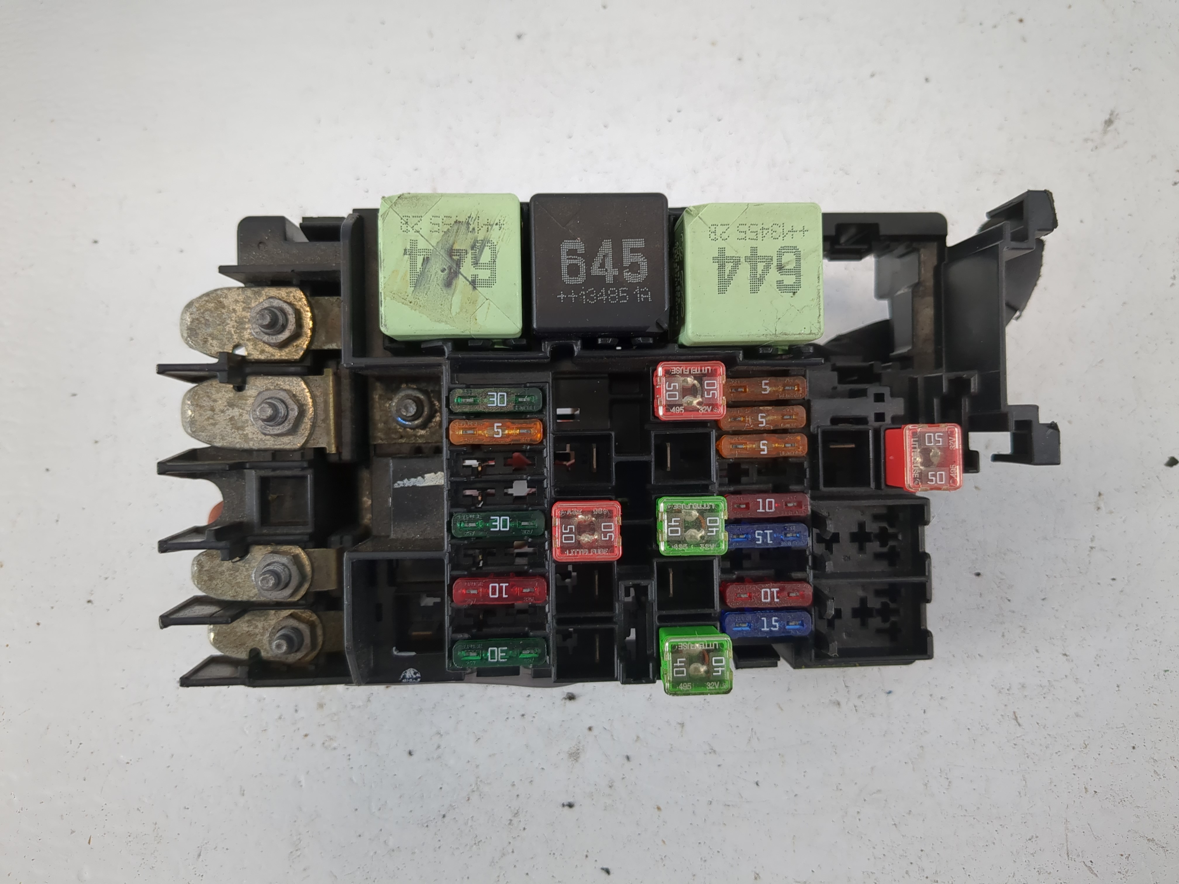 2010-2014 Volkswagen Jetta Fusebox Fuse Box Relay Module 5c0 937 819L 1157249 - Oemusedautoparts1.com