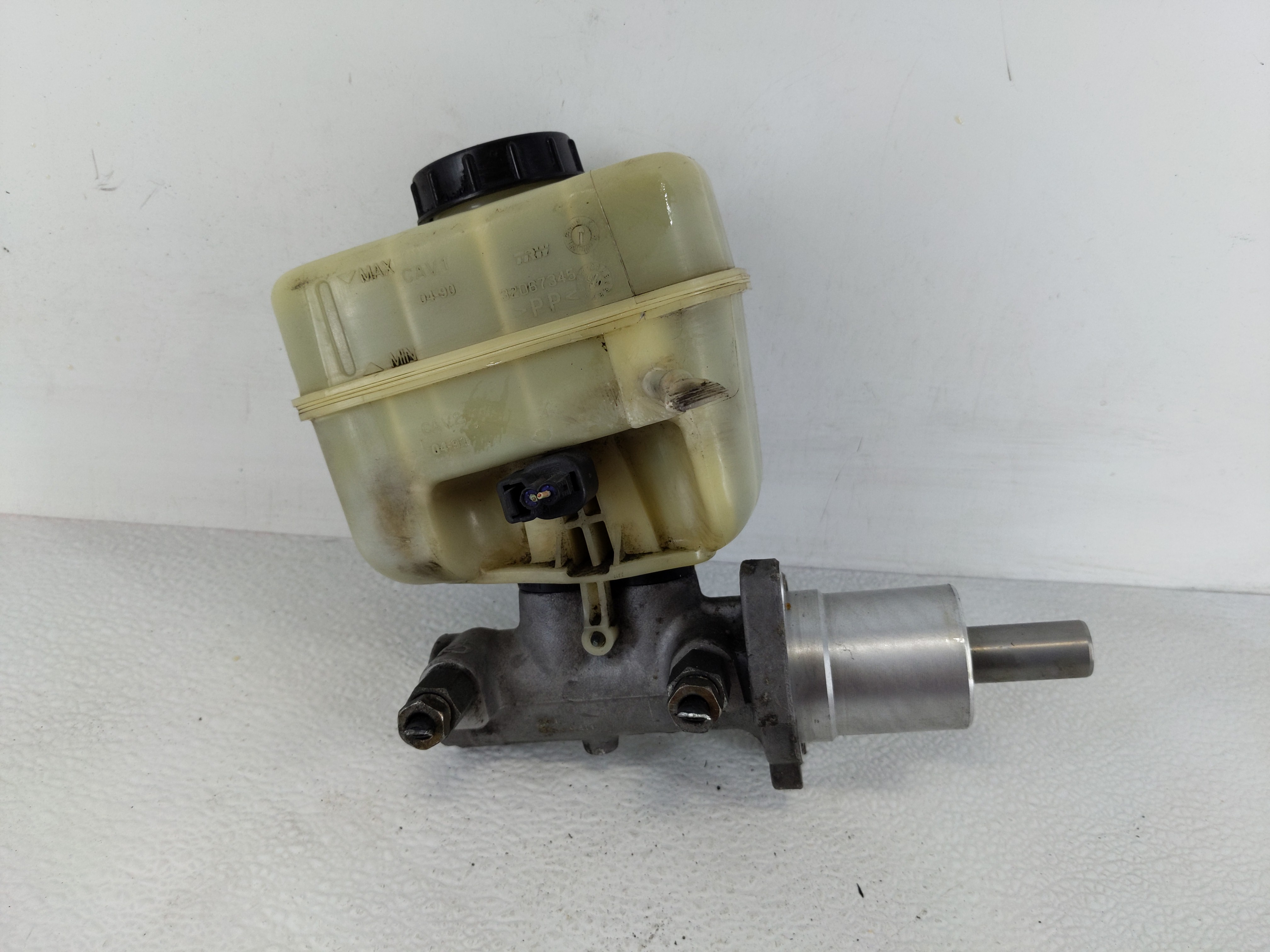 Picture of 2005-2008 Ford Mustang Brake Master Cylinder 1157260