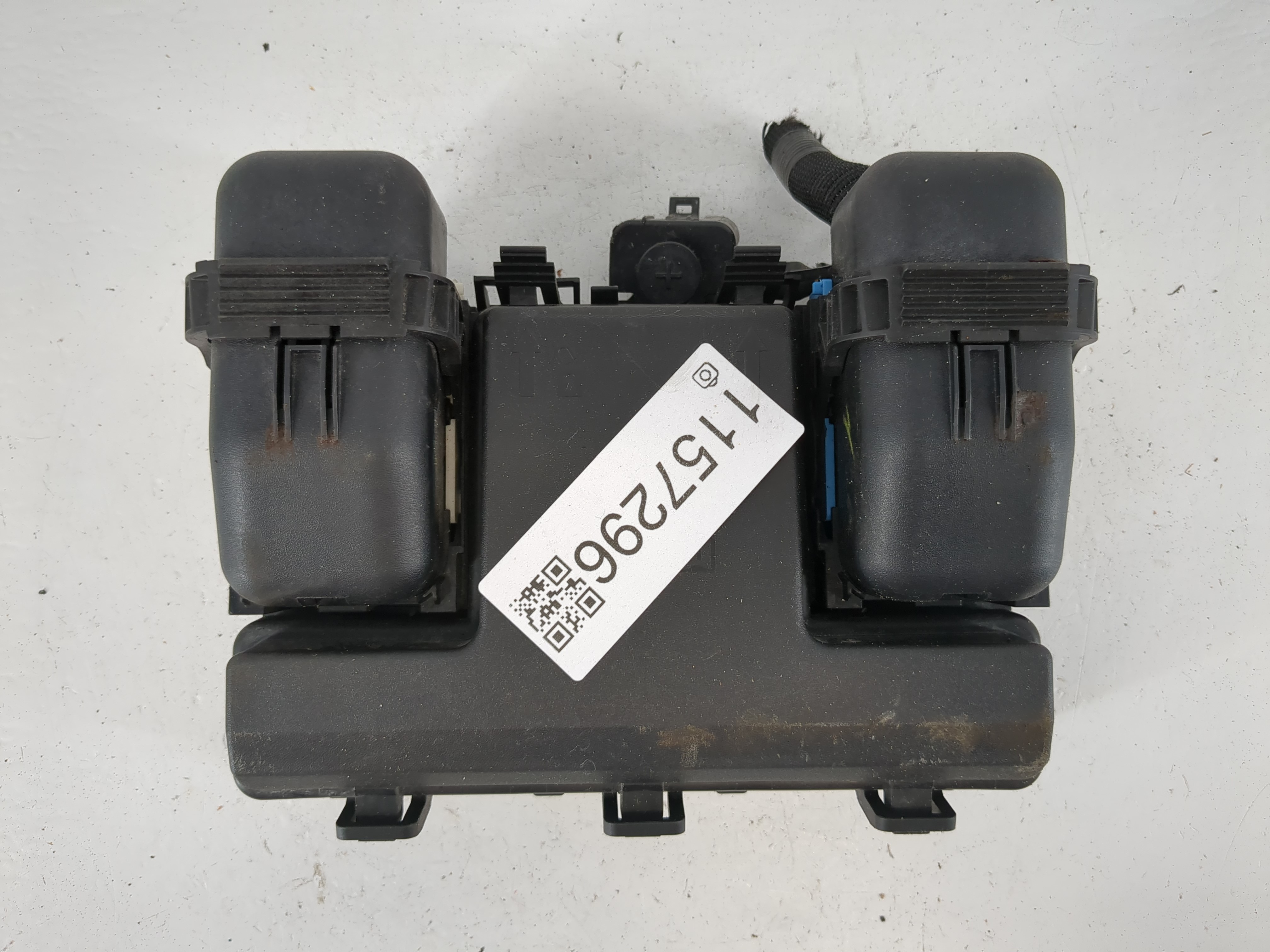2009-2012 Volkswagen Cc Fusebox Fuse Box Relay Module G2gt14a067bd 1157296 - Oemusedautoparts1.com