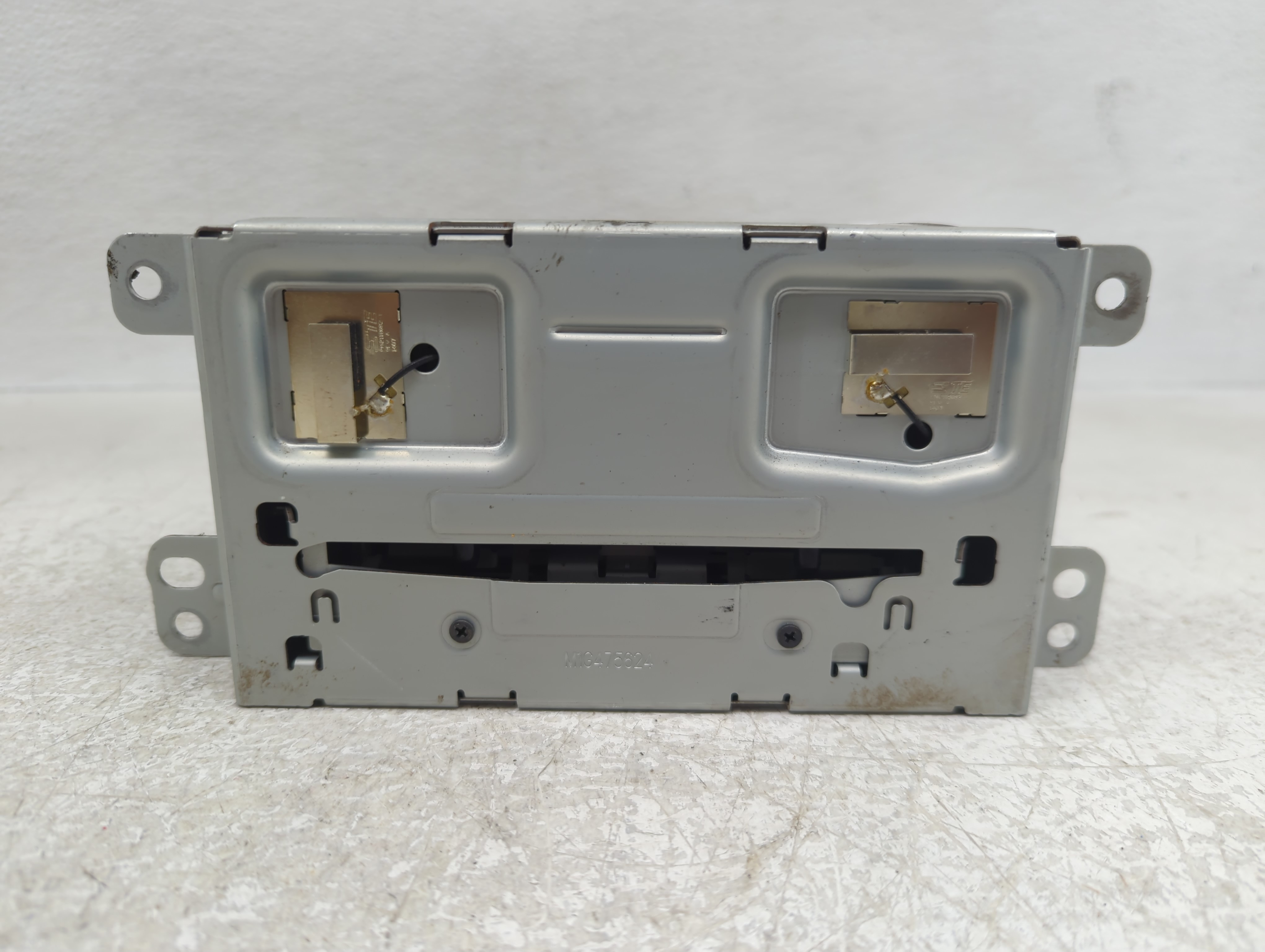 Picture of 2014-2016 Chevrolet Malibu Am Fm Cd Player Radio Receiver 1157297