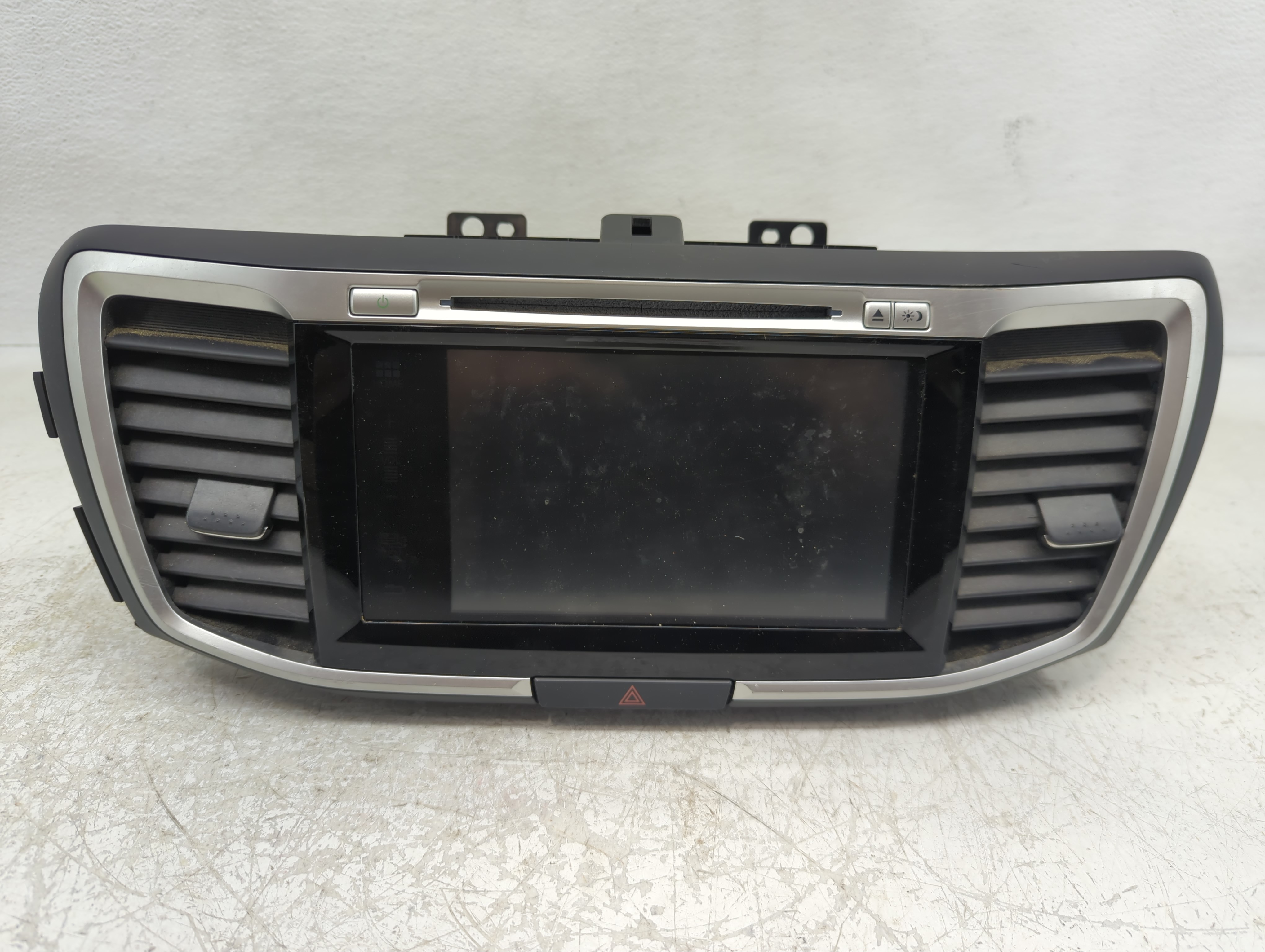 Picture of 2016-2017 Honda Accord Am Fm Cd Player Radio Receiver 1157302