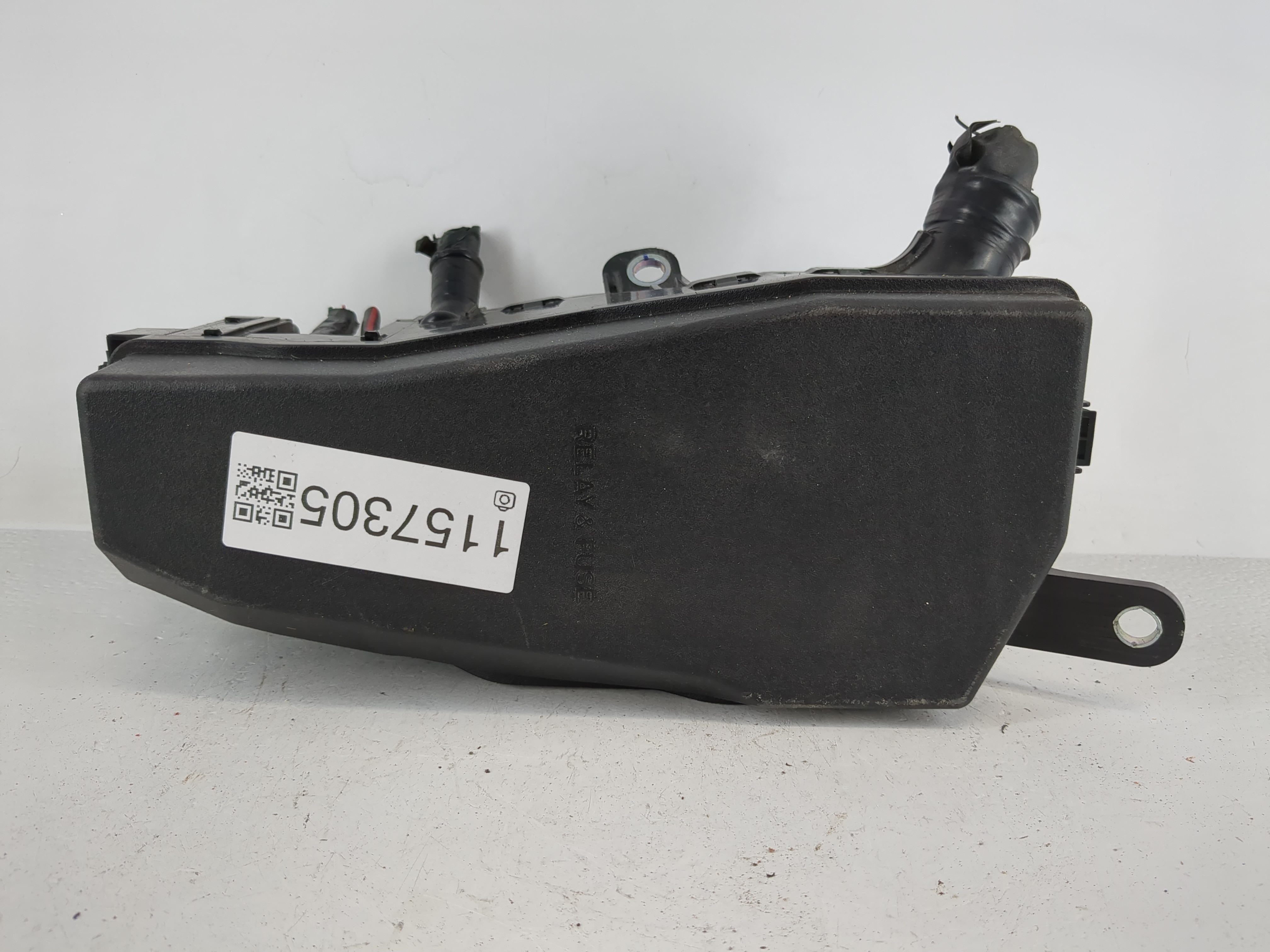 Picture of 2018-2022 Toyota Camry Fusebox Fuse Box Relay Module 1157305