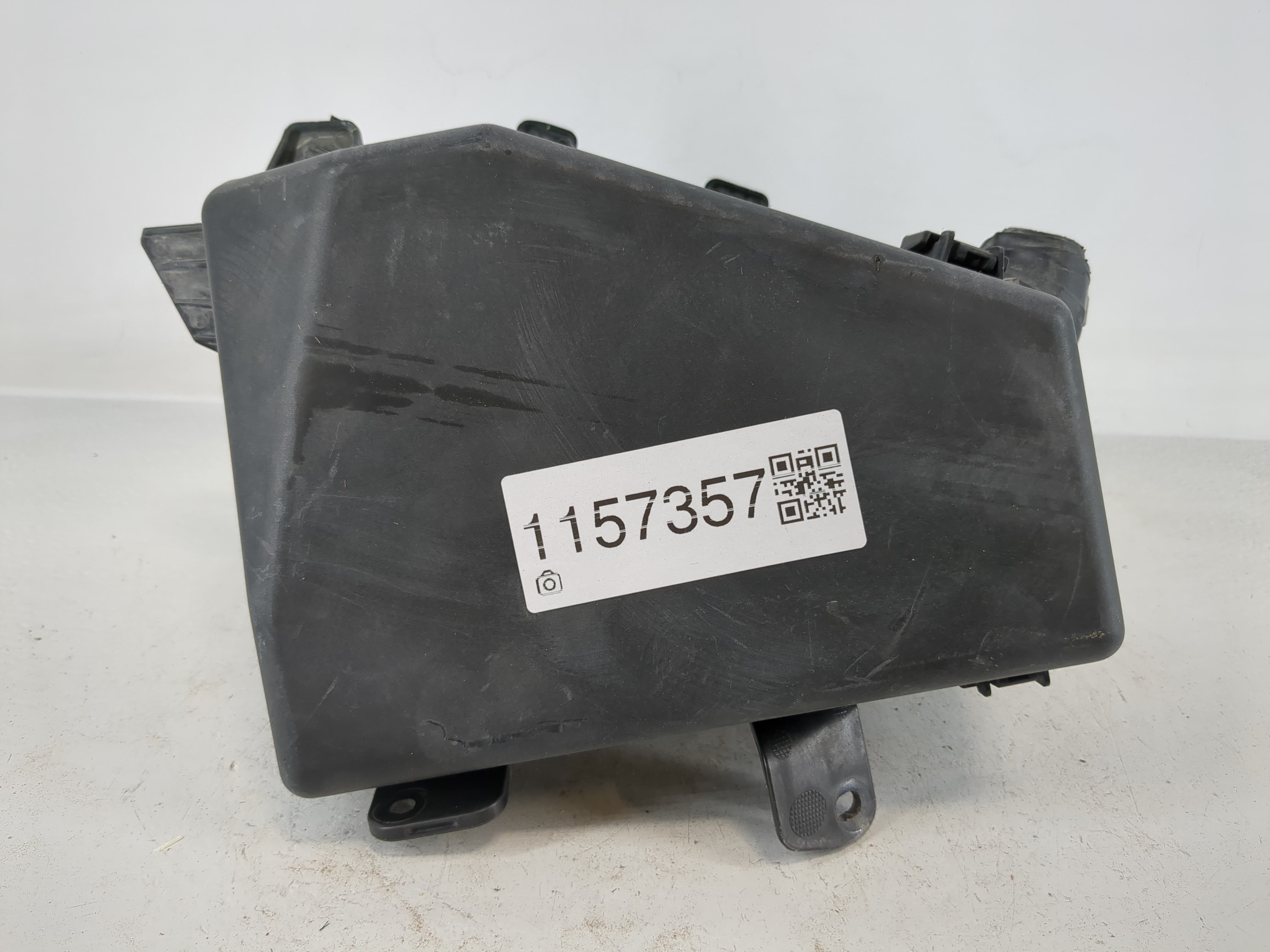 Picture of 2018-2018 Subaru Legacy Fusebox Fuse Box Relay Module Mb504302b 1157357