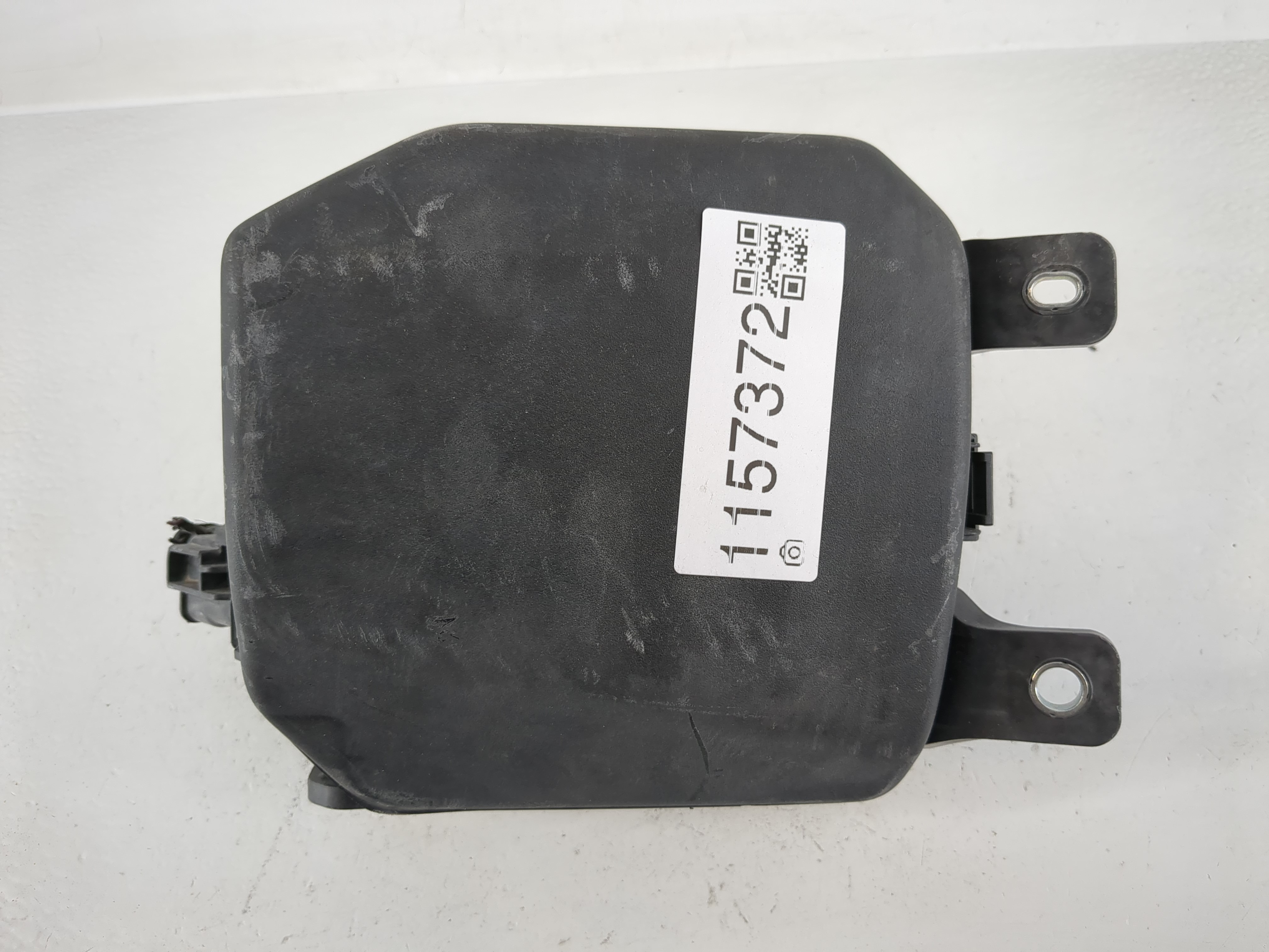 Picture of 2020-2022 Mazda Cx-30 Fusebox Fuse Box Relay Module Bcka 6676y 1157372