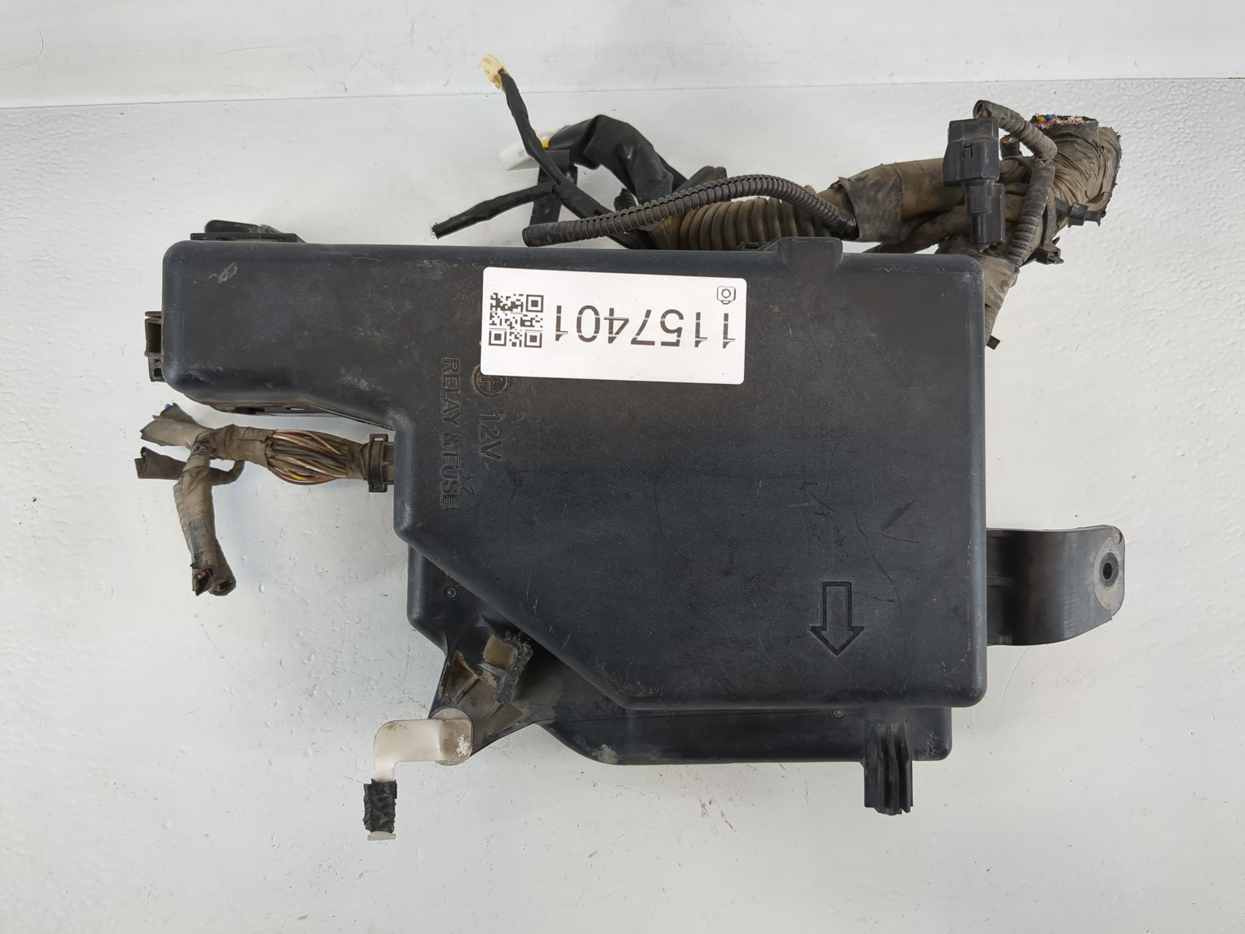 2004-2009 Toyota Prius Fusebox Fuse Box Relay Module 1157401 - Oemusedautoparts1.com