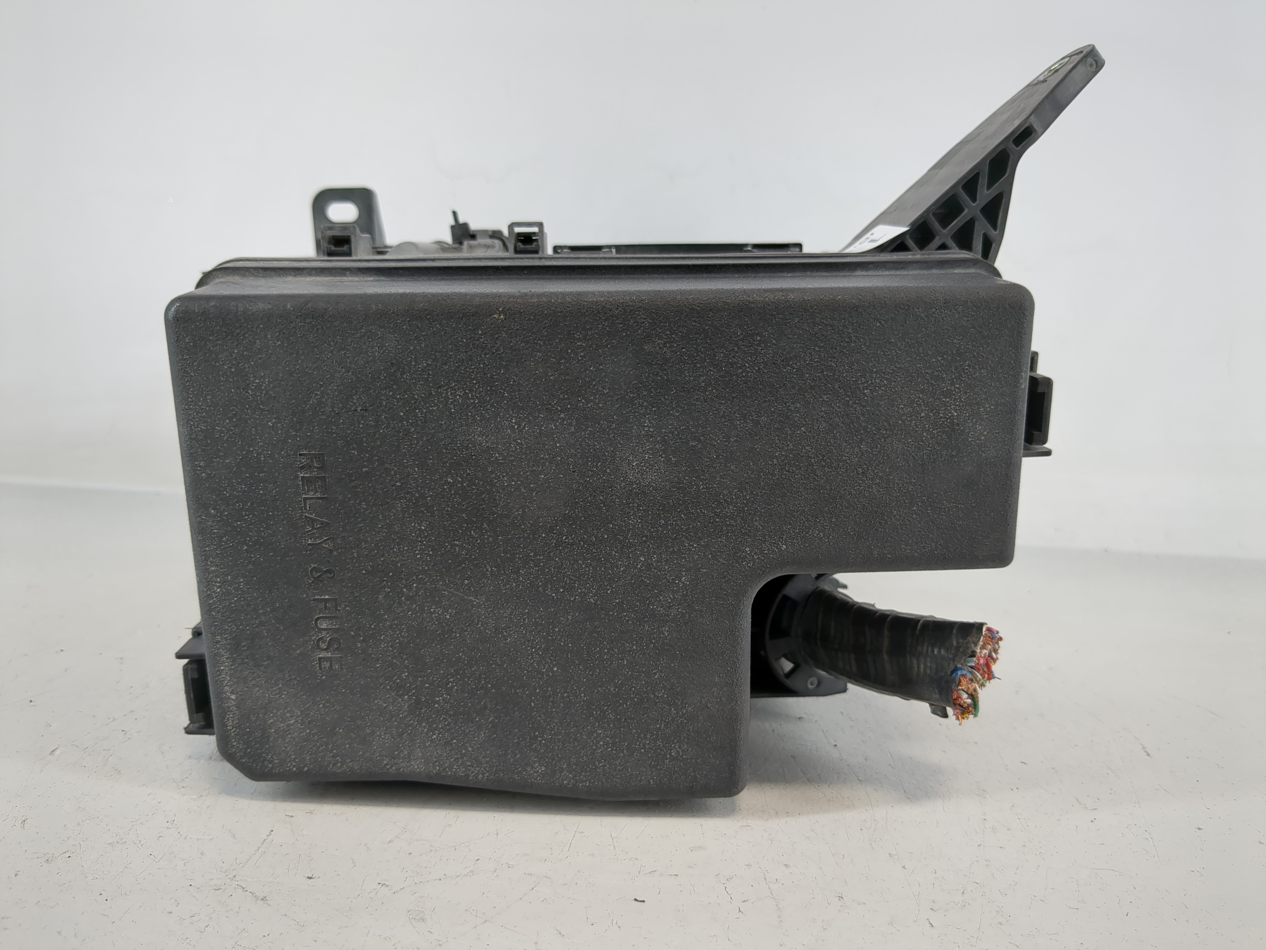 2013-2015 Toyota Rav4 Fusebox Fuse Box Relay Module 82662-0r140 1157408 - Oemusedautoparts1.com