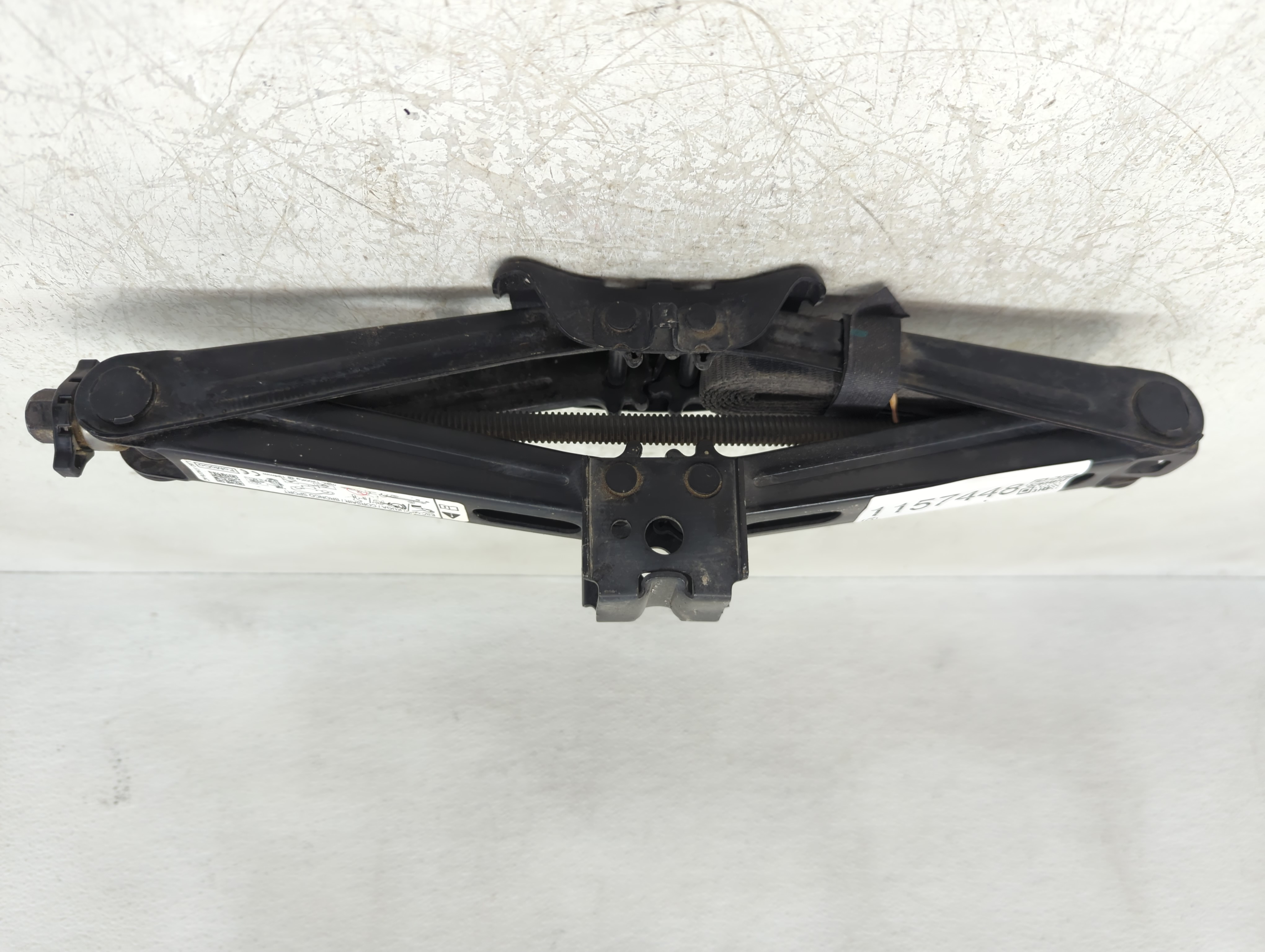 2023 Ford Escape Spare Scissor Car Jack 1157448 - Oemusedautoparts1.com