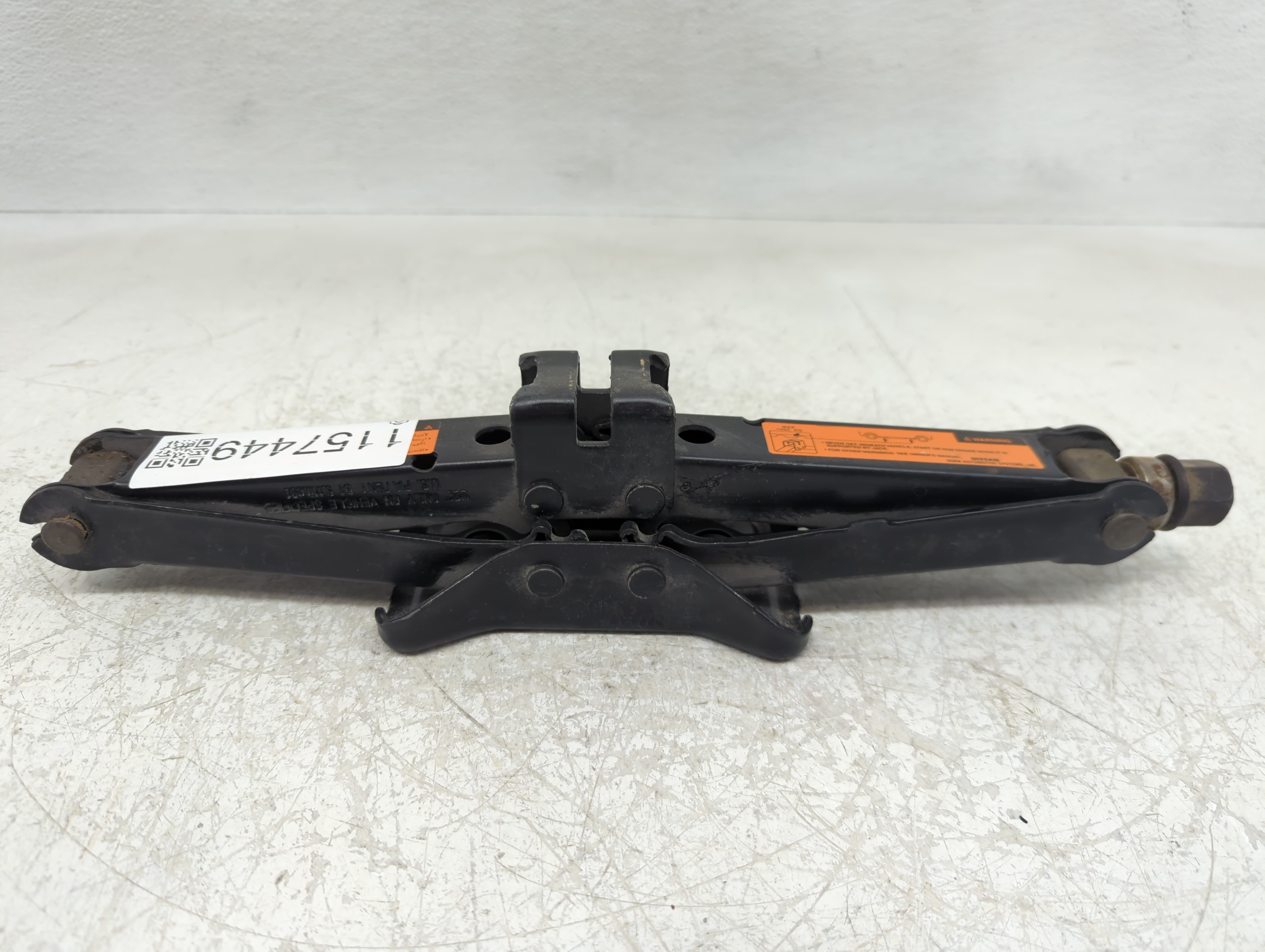 2008 Nissan Altima Spare Scissor Car Jack 1157449 - Oemusedautoparts1.com