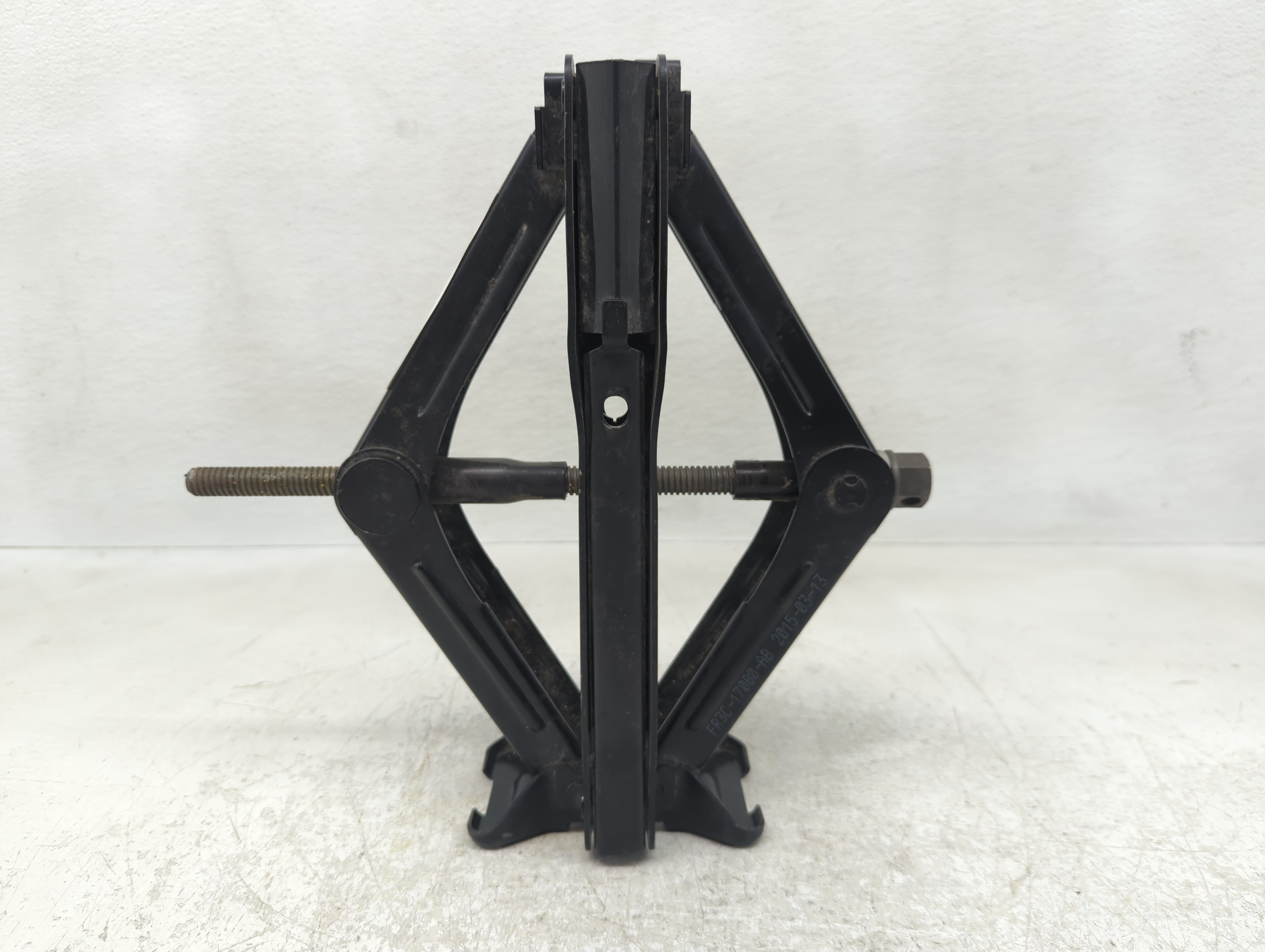 2016 Ford Mustang Spare Scissor Car Jack 1157460 - Oemusedautoparts1.com