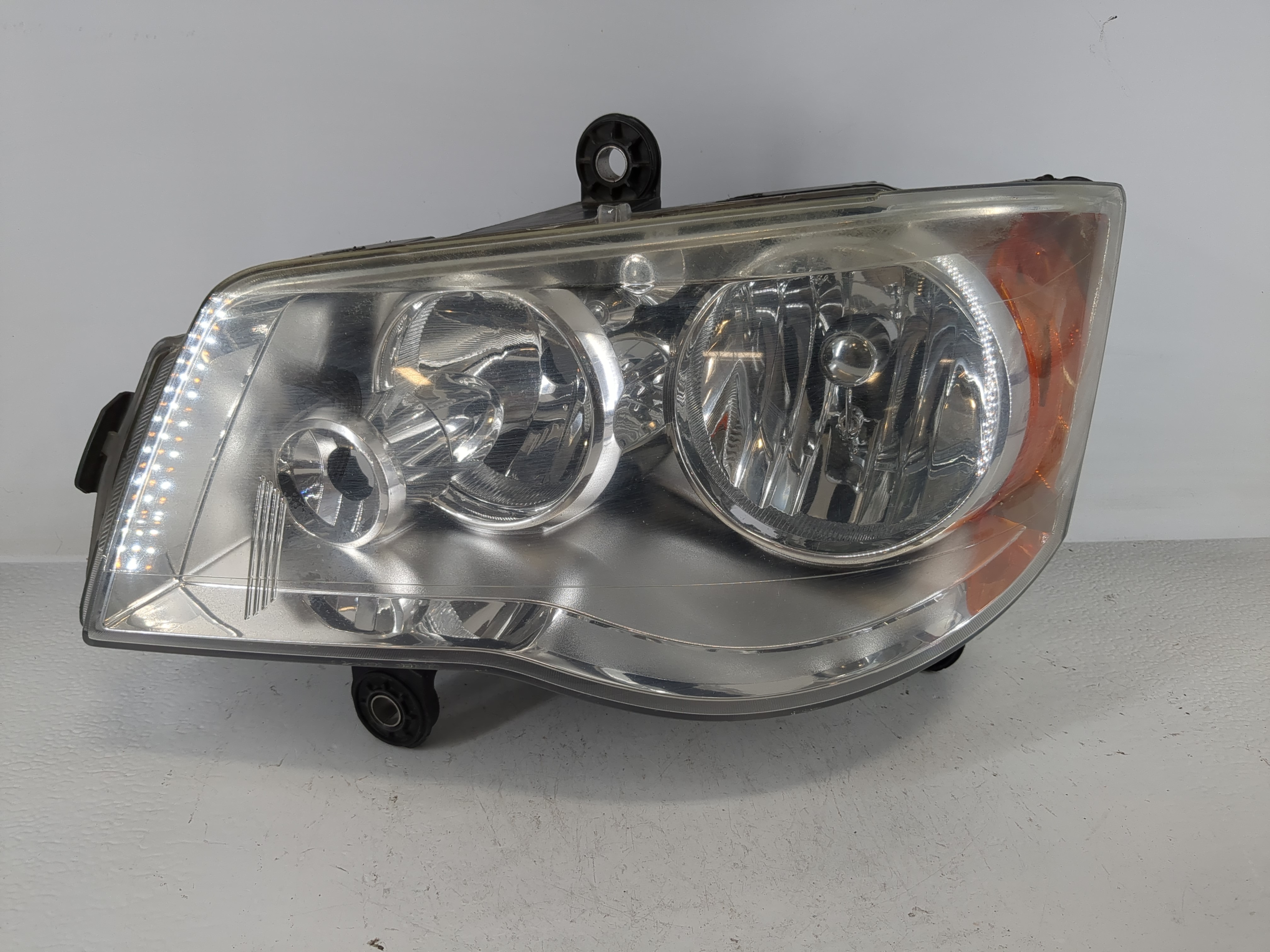 Dodge Caravan Driver Left Oem Head Light Headlight Lamp 1157493 - Oemusedautoparts1.com
