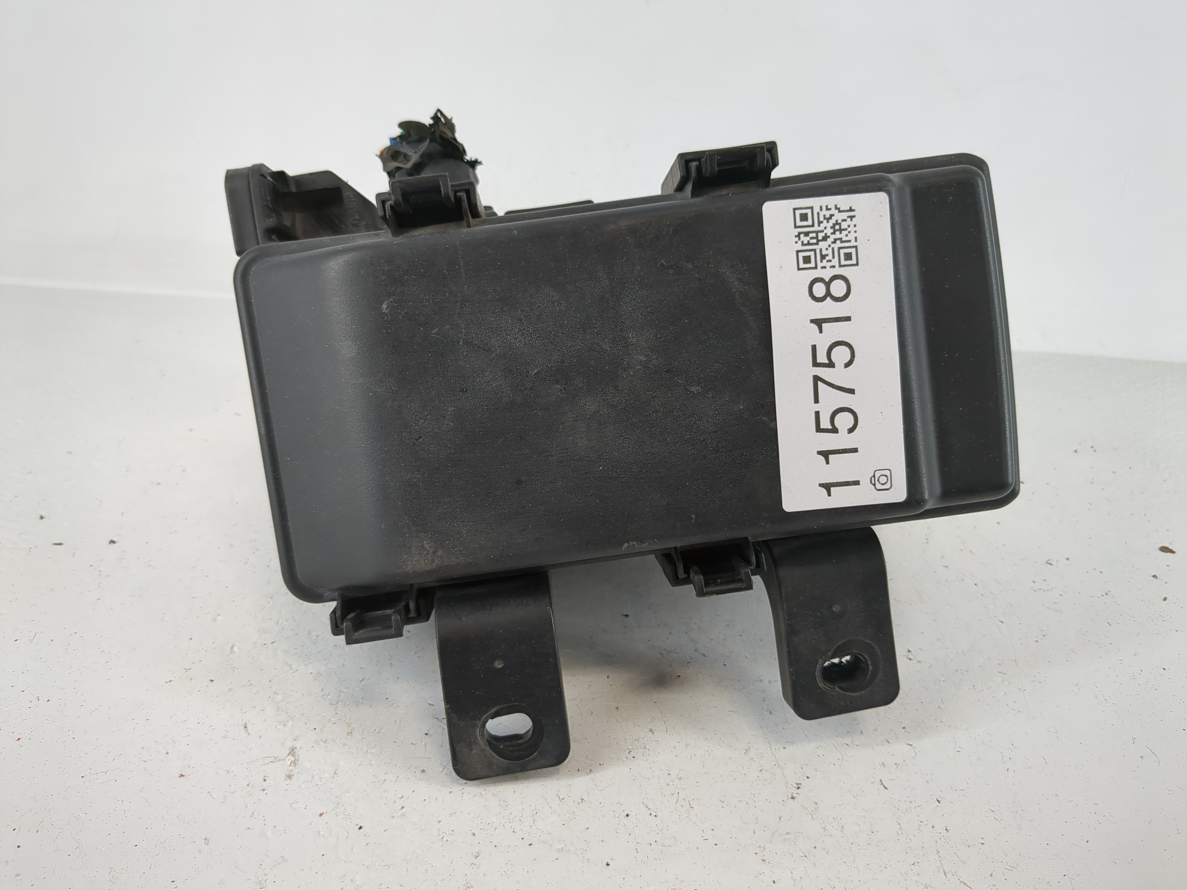 Picture of 2008-2010 Hyundai Sonata Fusebox Fuse Box Relay Module 91950-3k750 1157518
