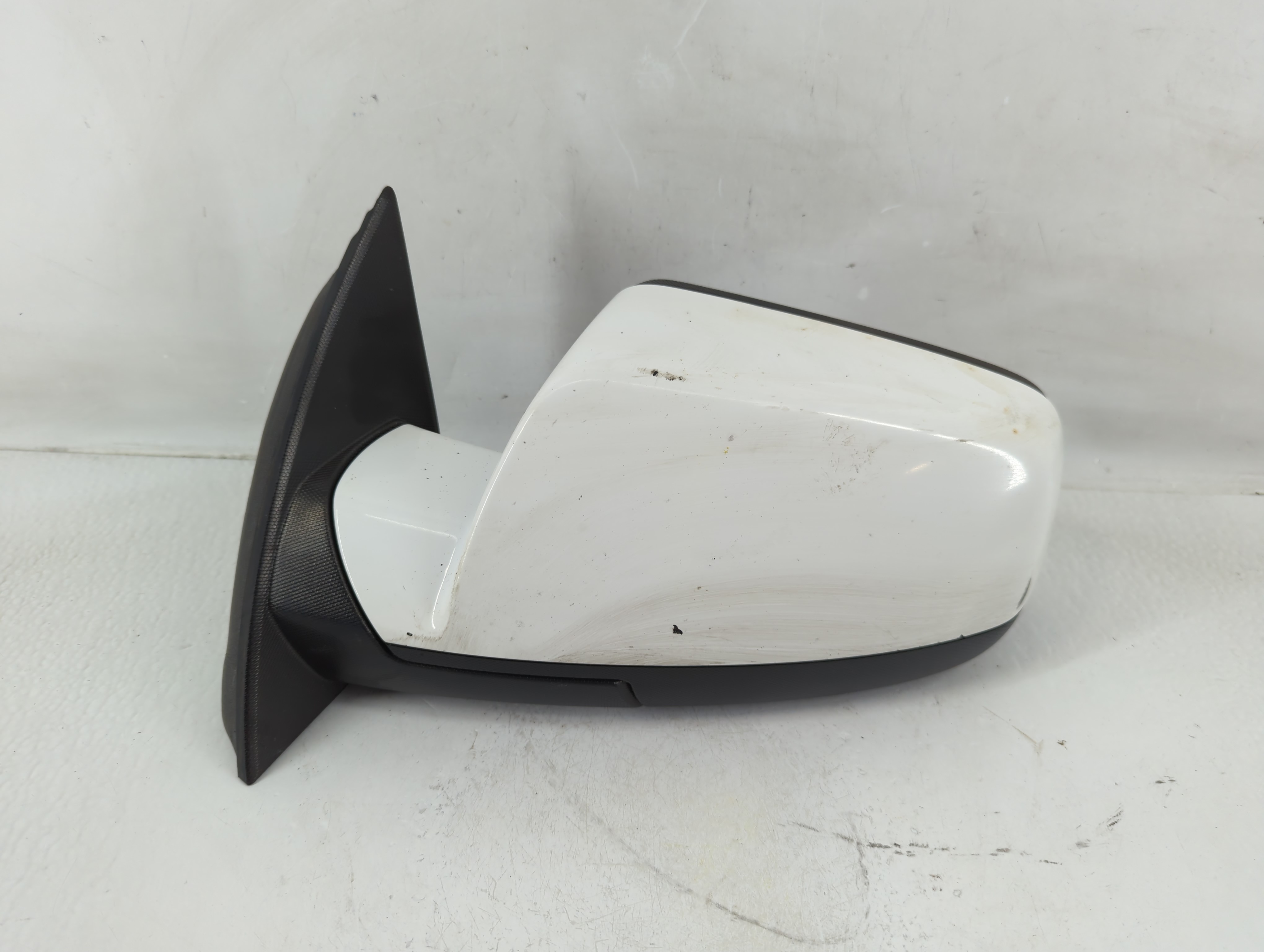 2011-2014 Gmc Terrain Driver Left Side View Power Door Mirror White 1157548 - Oemusedautoparts1.com