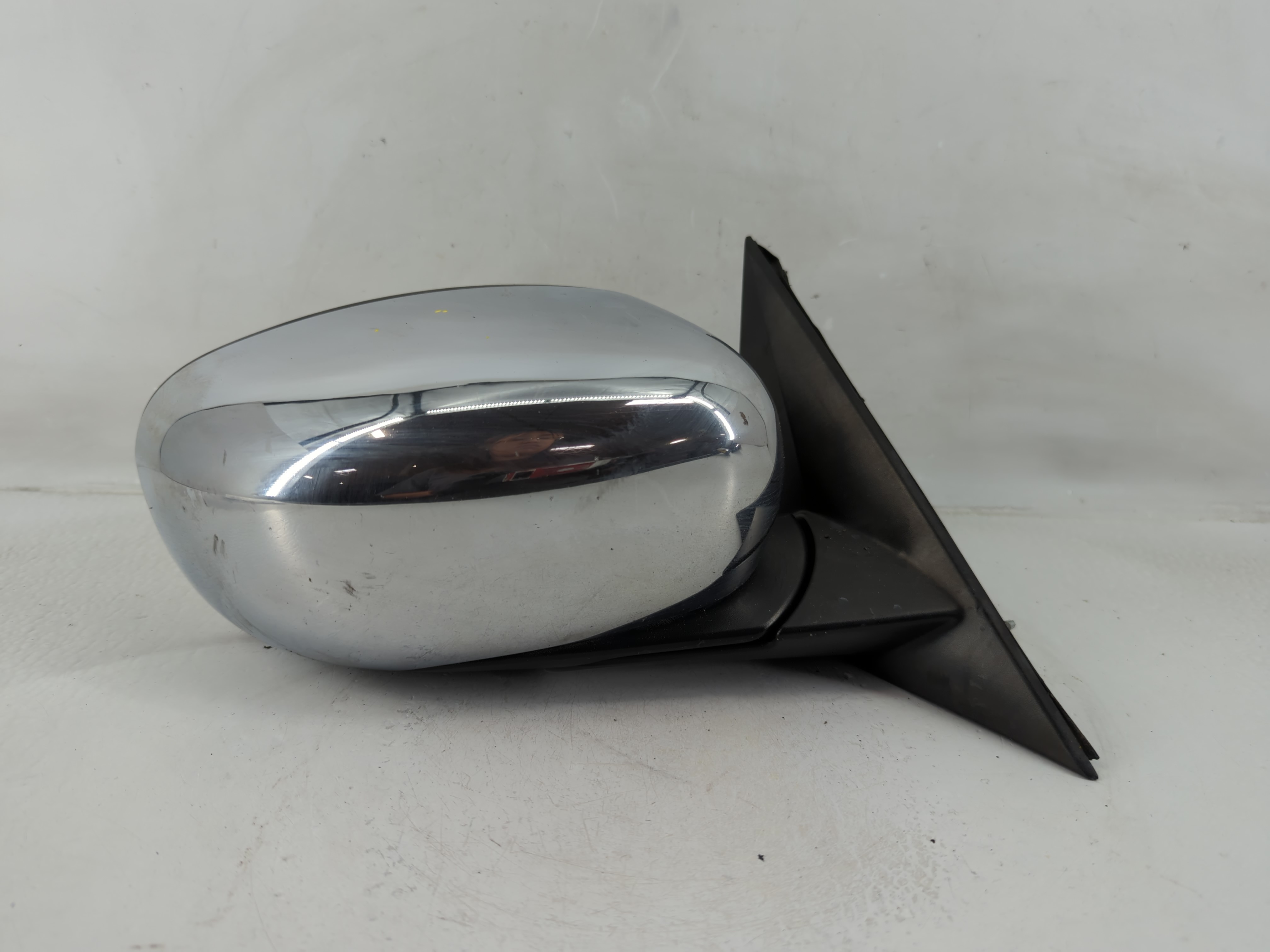 2006-2010 Chrysler 300 Passenger Right Side View Power Door Mirror 1157656 - Oemusedautoparts1.com