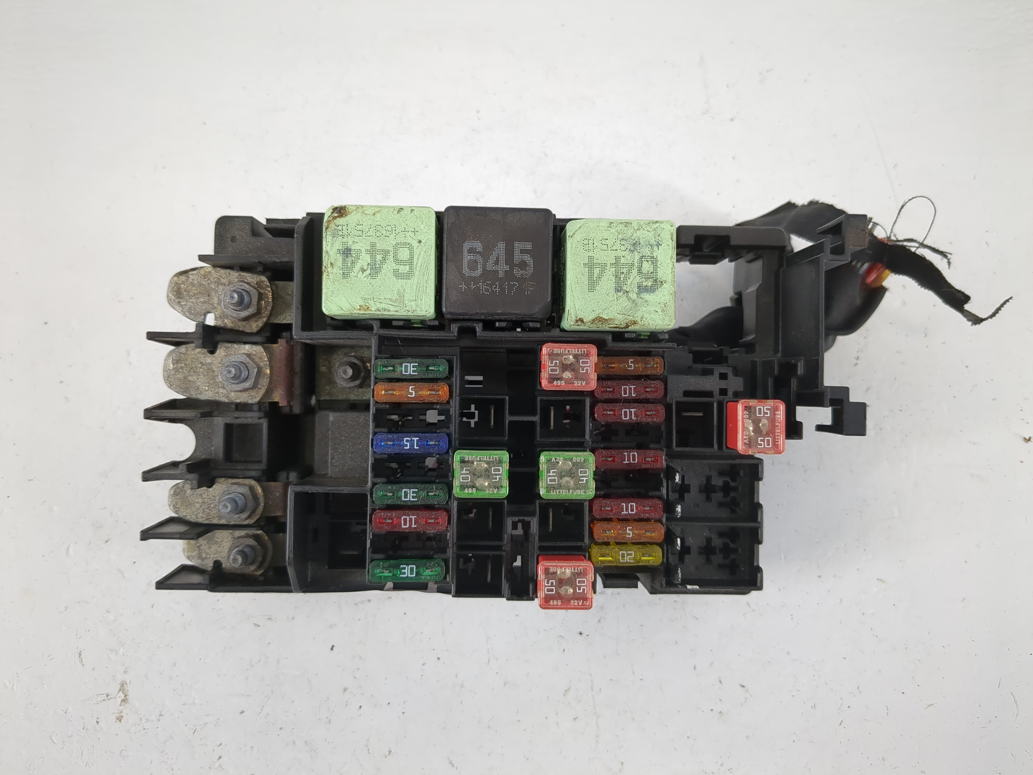Picture of 2015-2018 Volkswagen Jetta Fusebox Fuse Box Relay Module 5c0 937 819L 1157670