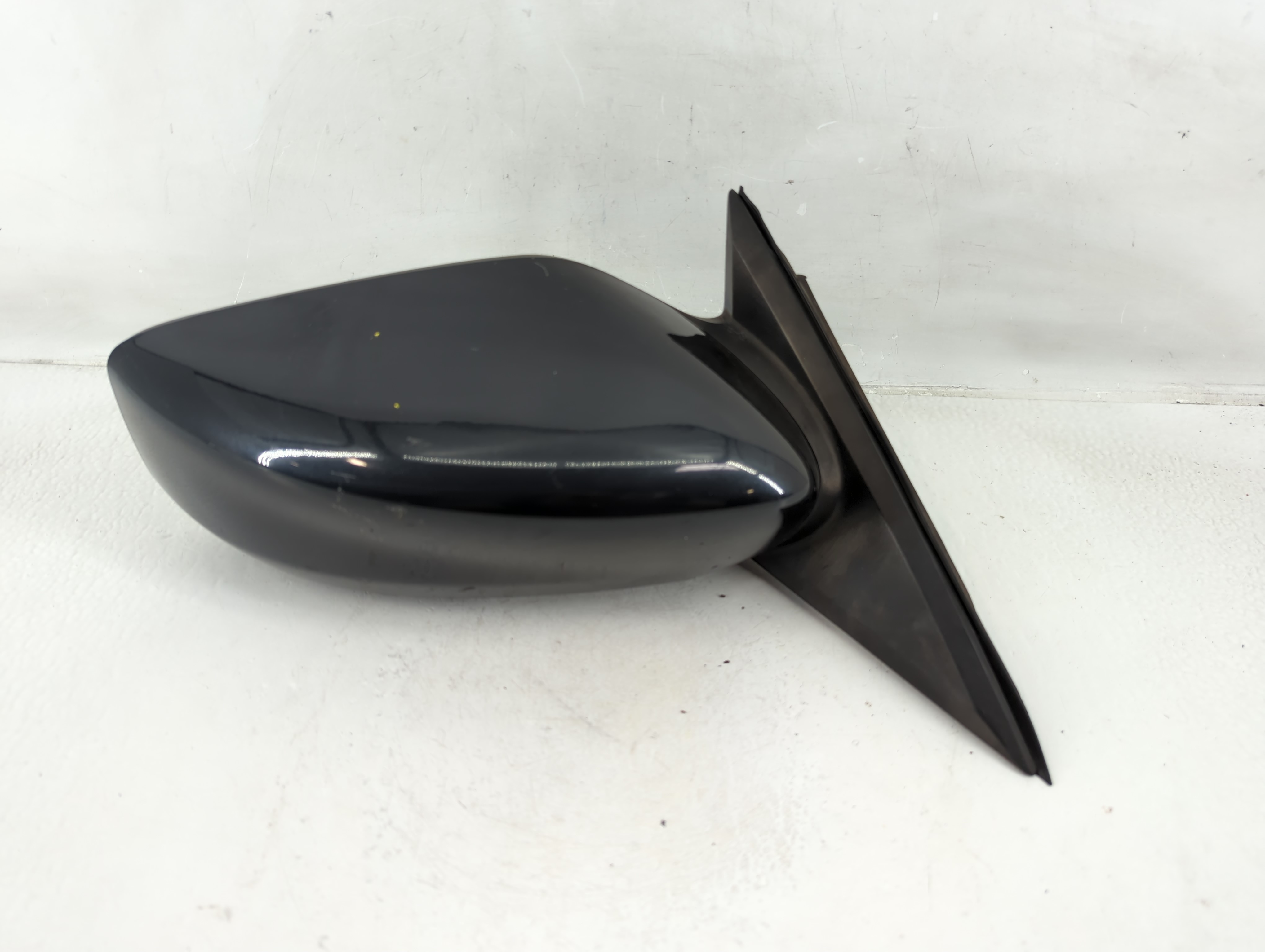 2013-2018 Nissan Altima Passenger Right Side View Power Door Mirror 1157700 - Oemusedautoparts1.com