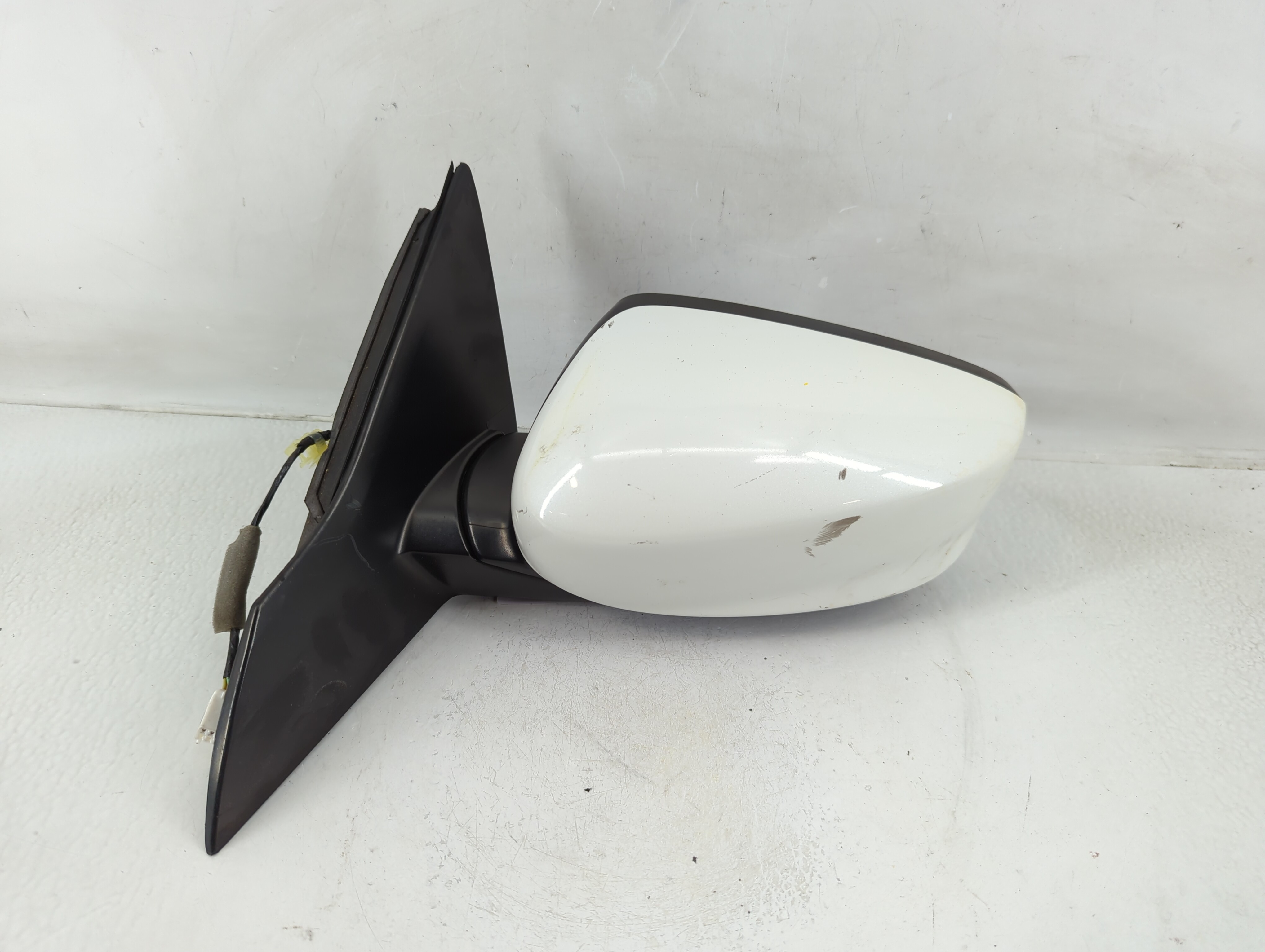 Picture of 2013-2017 Honda Accord Driver Left Side View Power Door Mirror White 1157704
