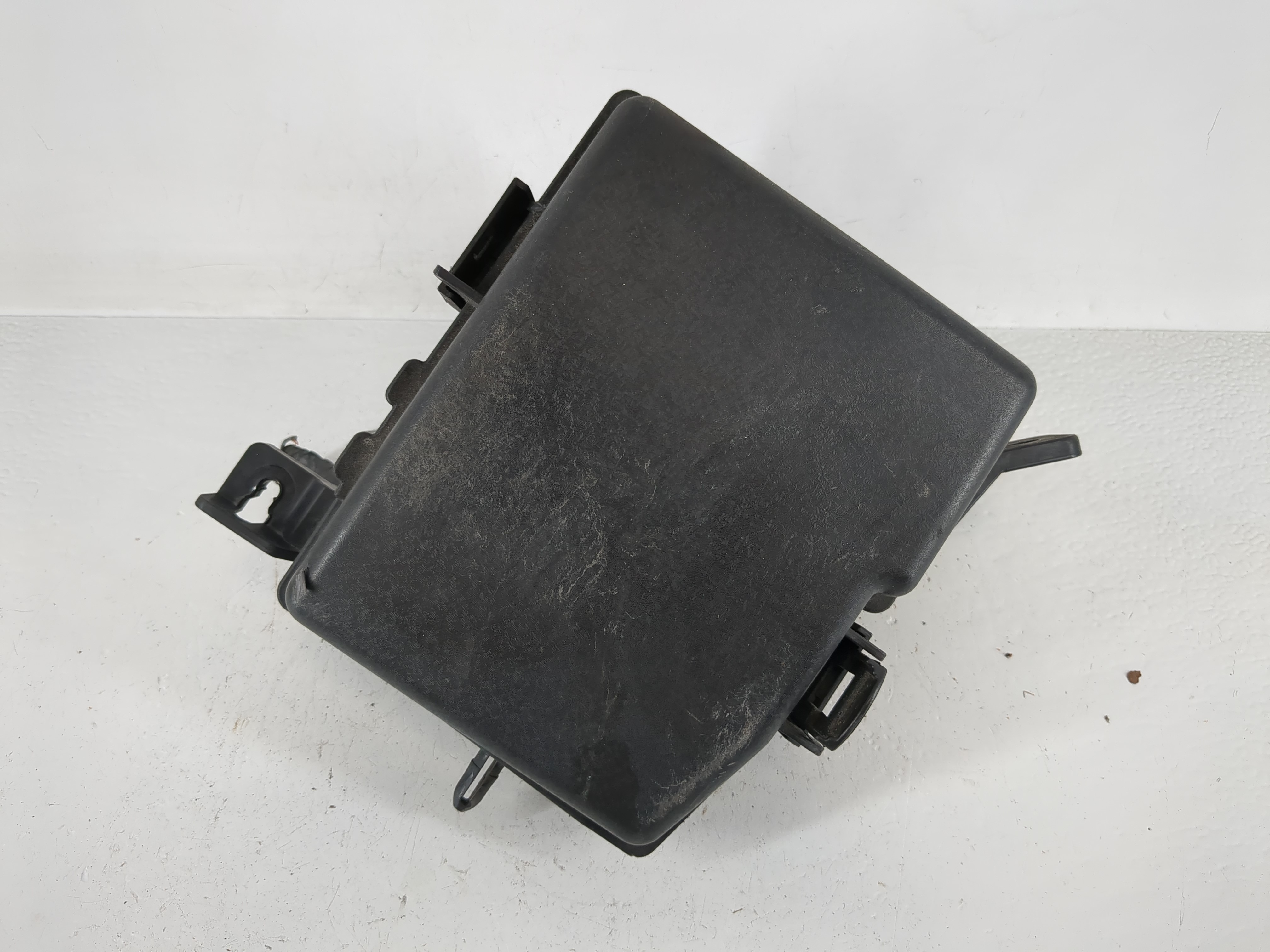 Picture of 2011-2013 Kia Optima Fusebox Fuse Box Relay Module 1157720