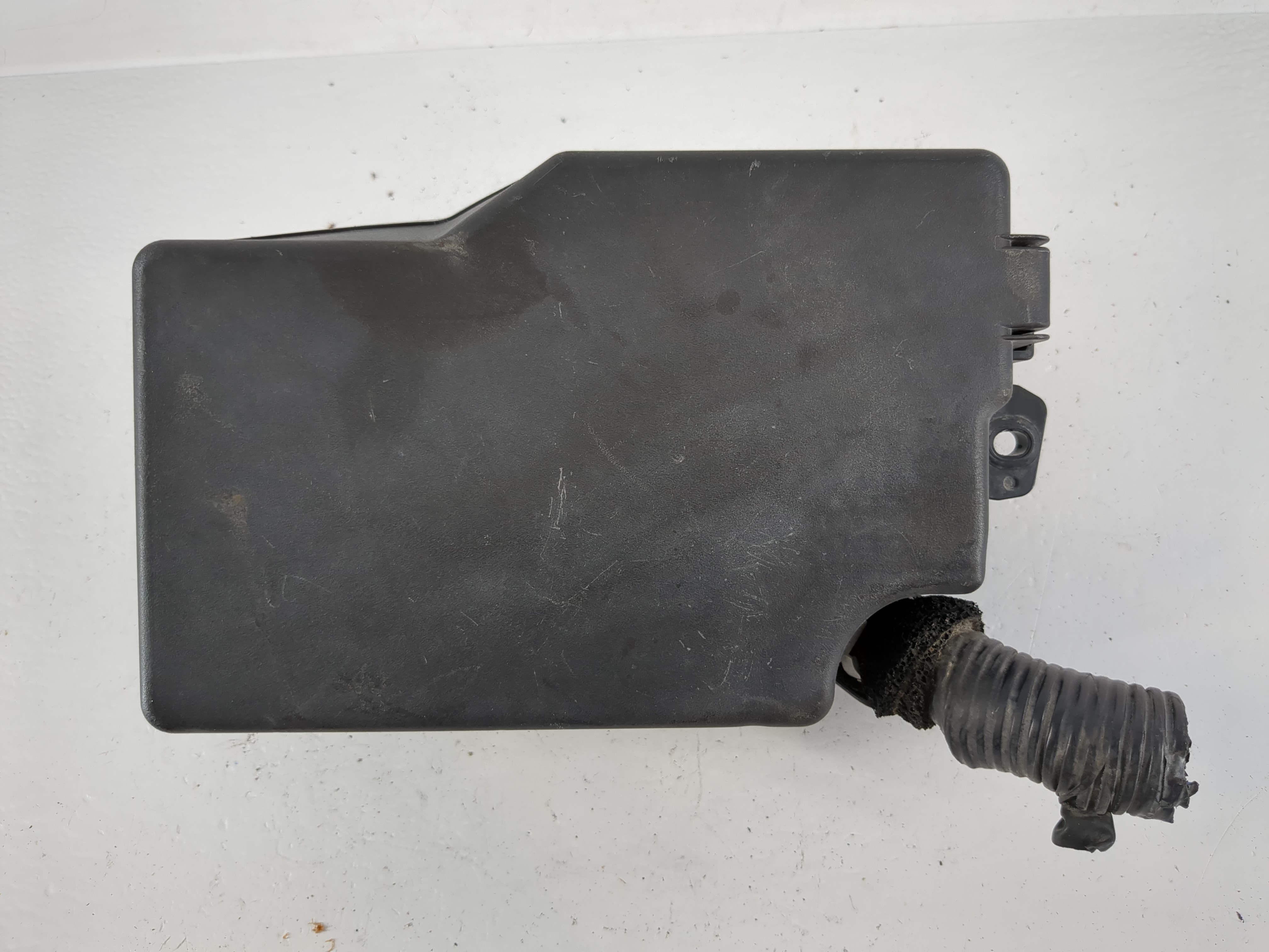 Picture of 2011 Mazda 3 Fusebox Fuse Box Relay Module Bbm6-66761 1157737