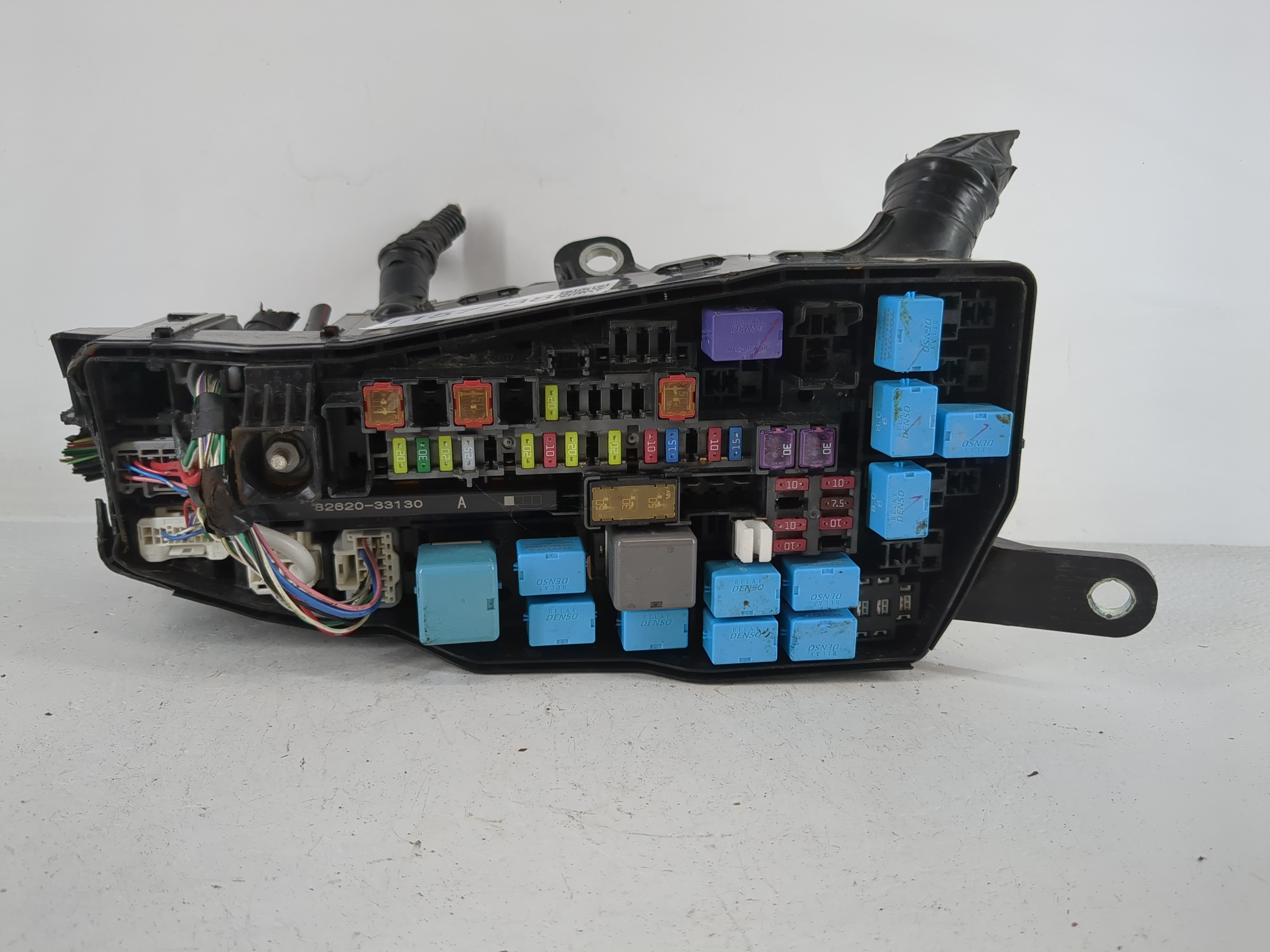 2018-2022 Toyota Camry Fusebox Fuse Box Relay Module 82620-33130 1157738 - Oemusedautoparts1.com