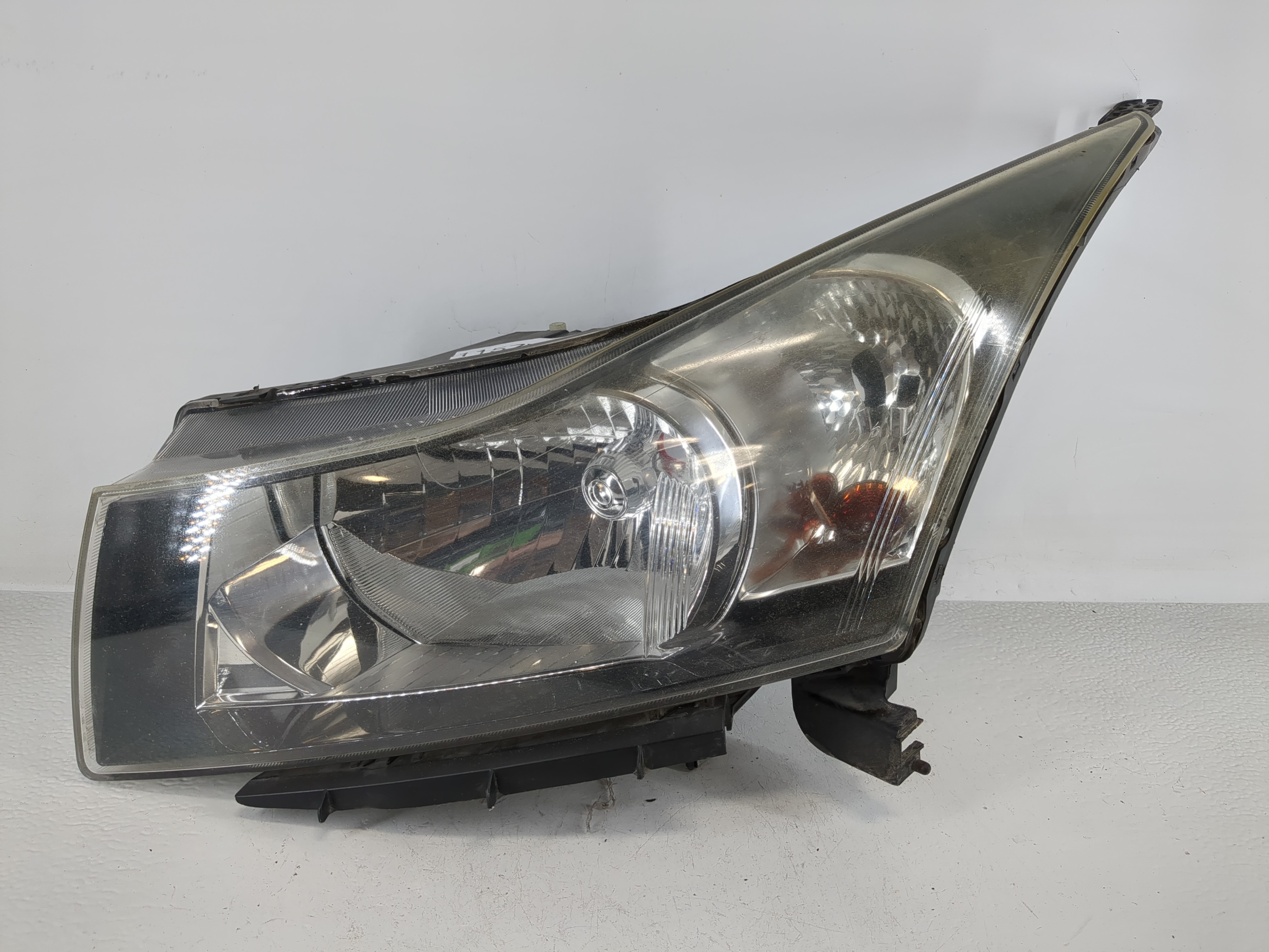 Picture of 2012-2016 Chevrolet Cruze Driver Left Oem Head Light Headlight Lamp 1157753