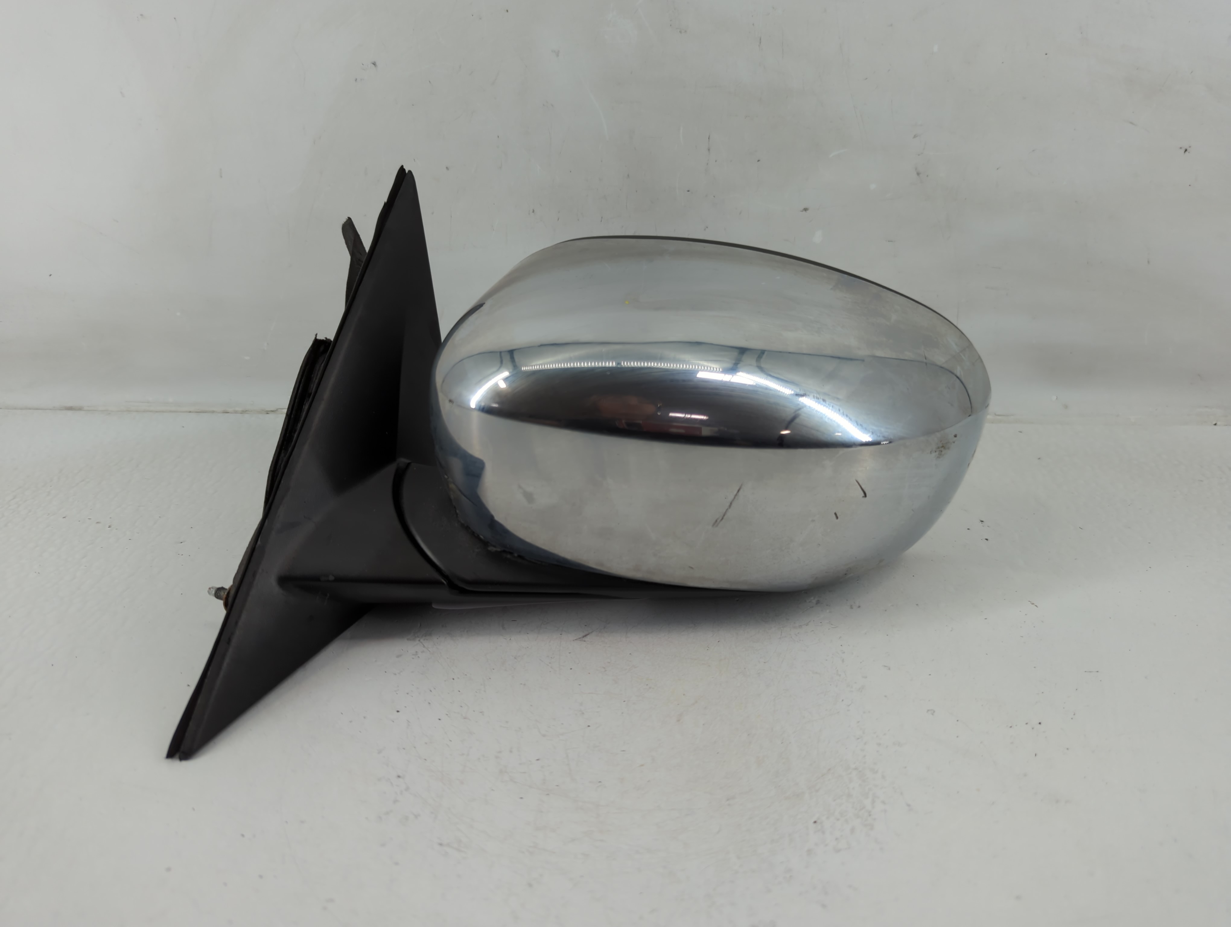 2006-2010 Dodge Charger Driver Left Side View Power Door Mirror Chrome 1157765 - Oemusedautoparts1.com