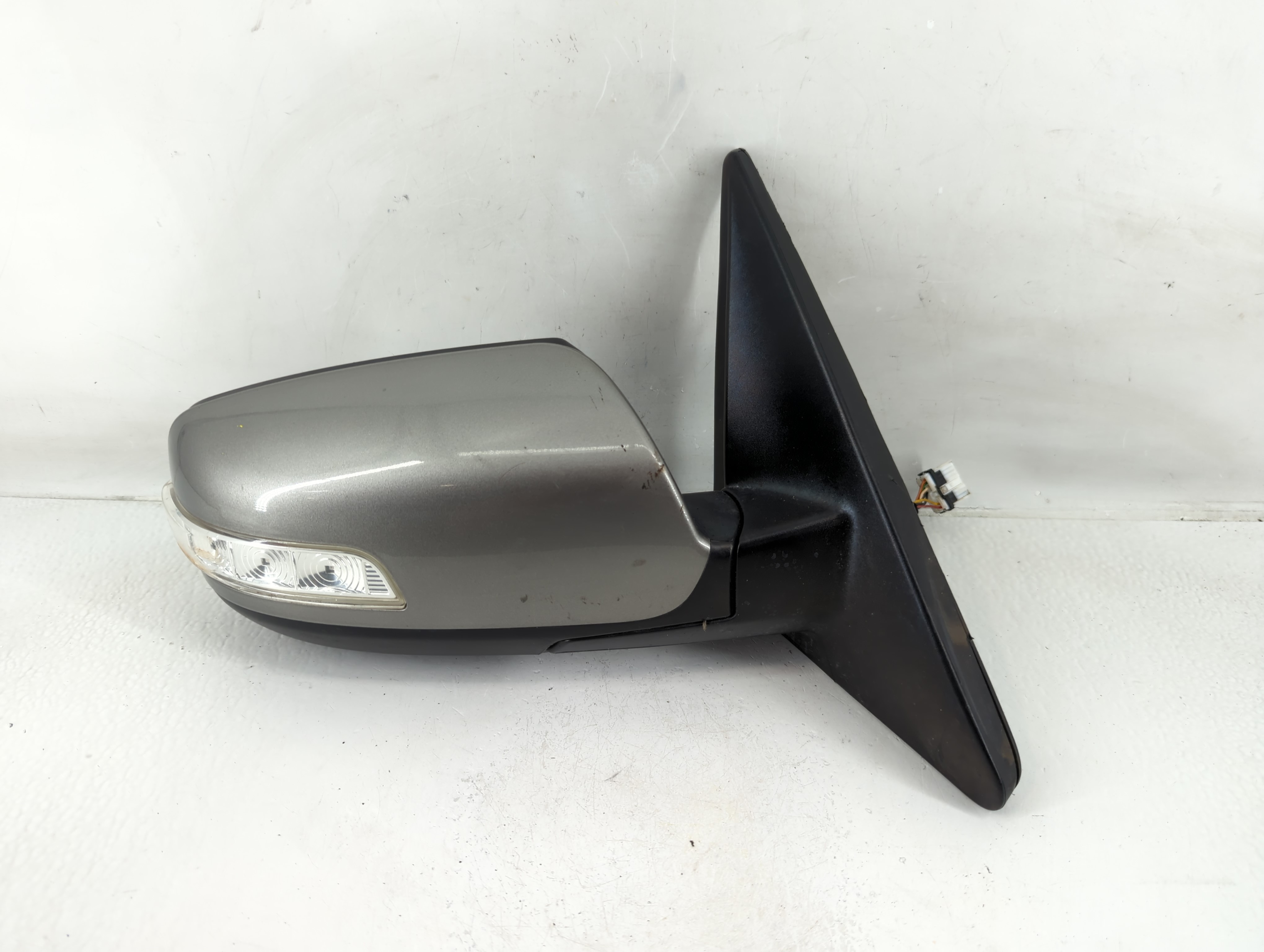 Picture of 2014-2015 Kia Sorento Passenger Right Side View Power Door Mirror Grey 1157766