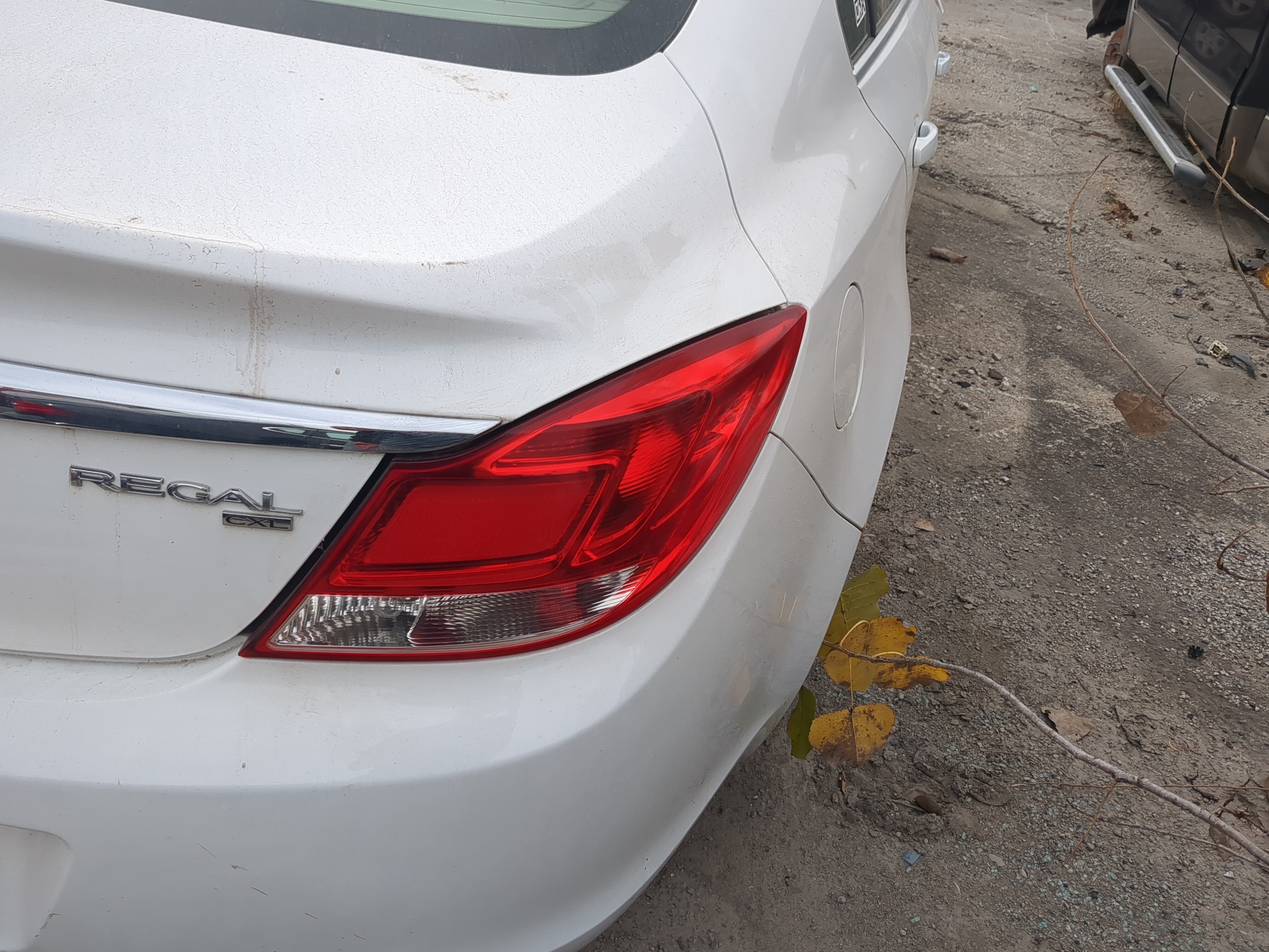 2011-2013 Buick Regal Passenger Right Side Tail Light Taillight Oem 1158101 - Oemusedautoparts1.com