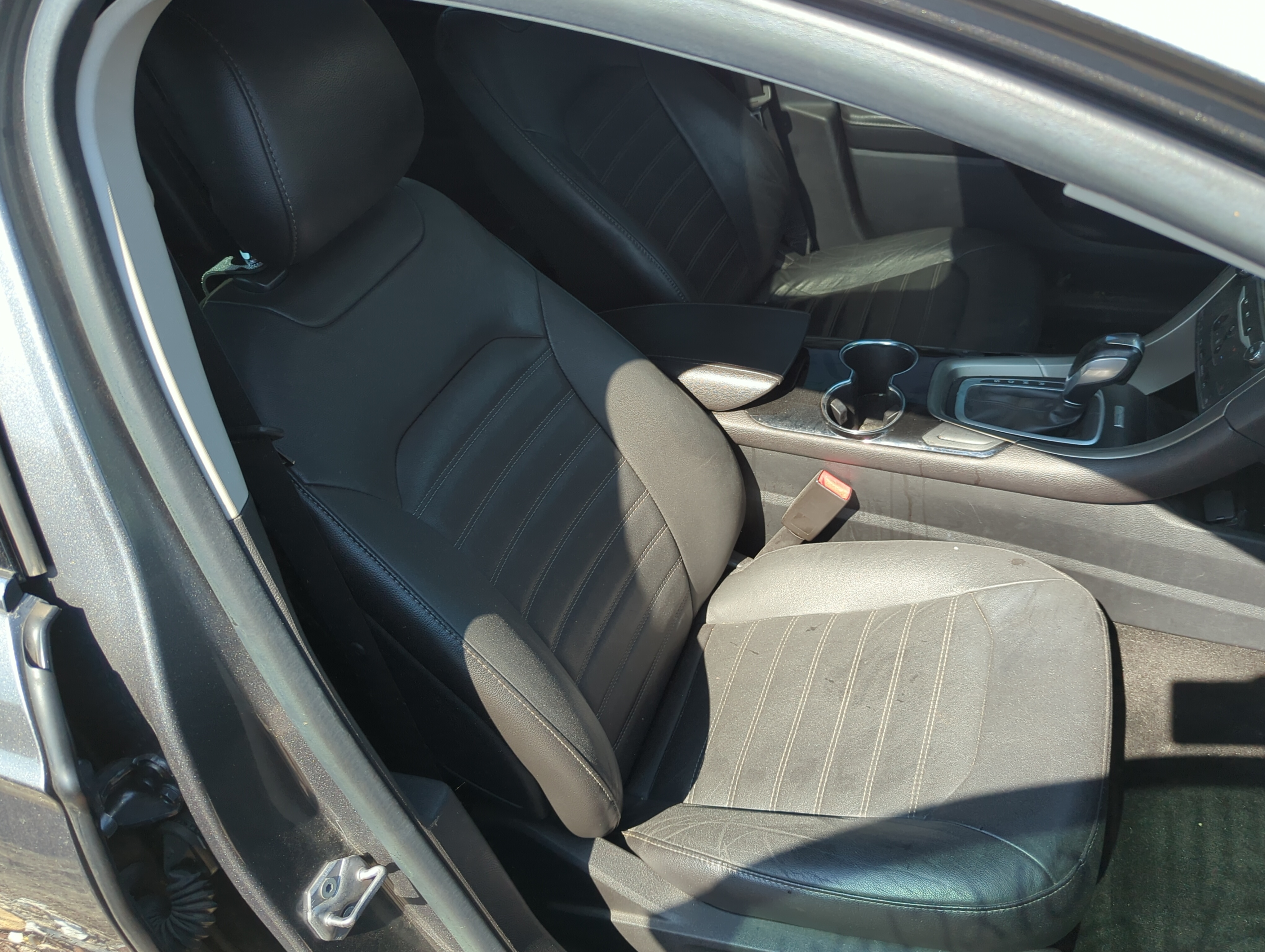 2013-2014 Ford Fusion Passenger Front Seat Oem 1158233 - Oemusedautoparts1.com