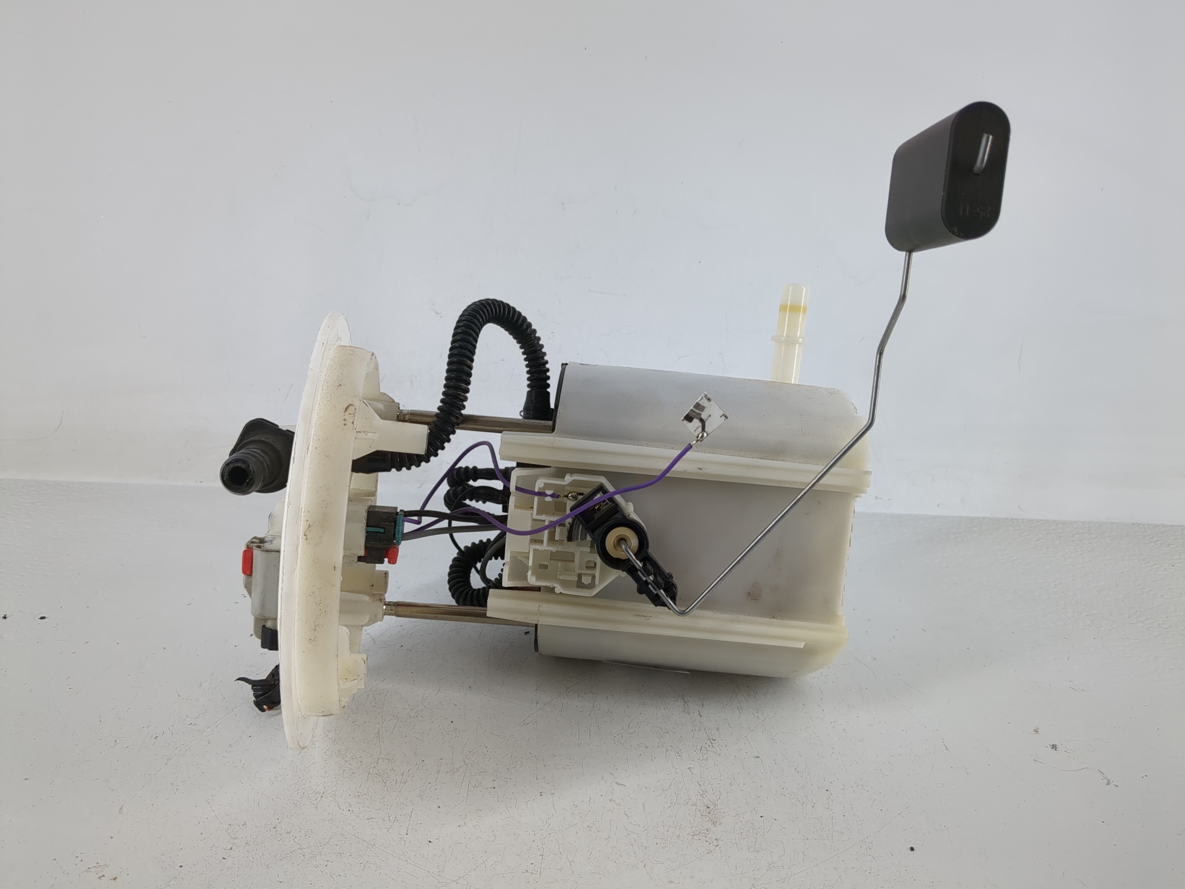 2011-2021 Jeep Grand Cherokee Electrical Gas Fuel Pump Assembly 1158364 - Oemusedautoparts1.com