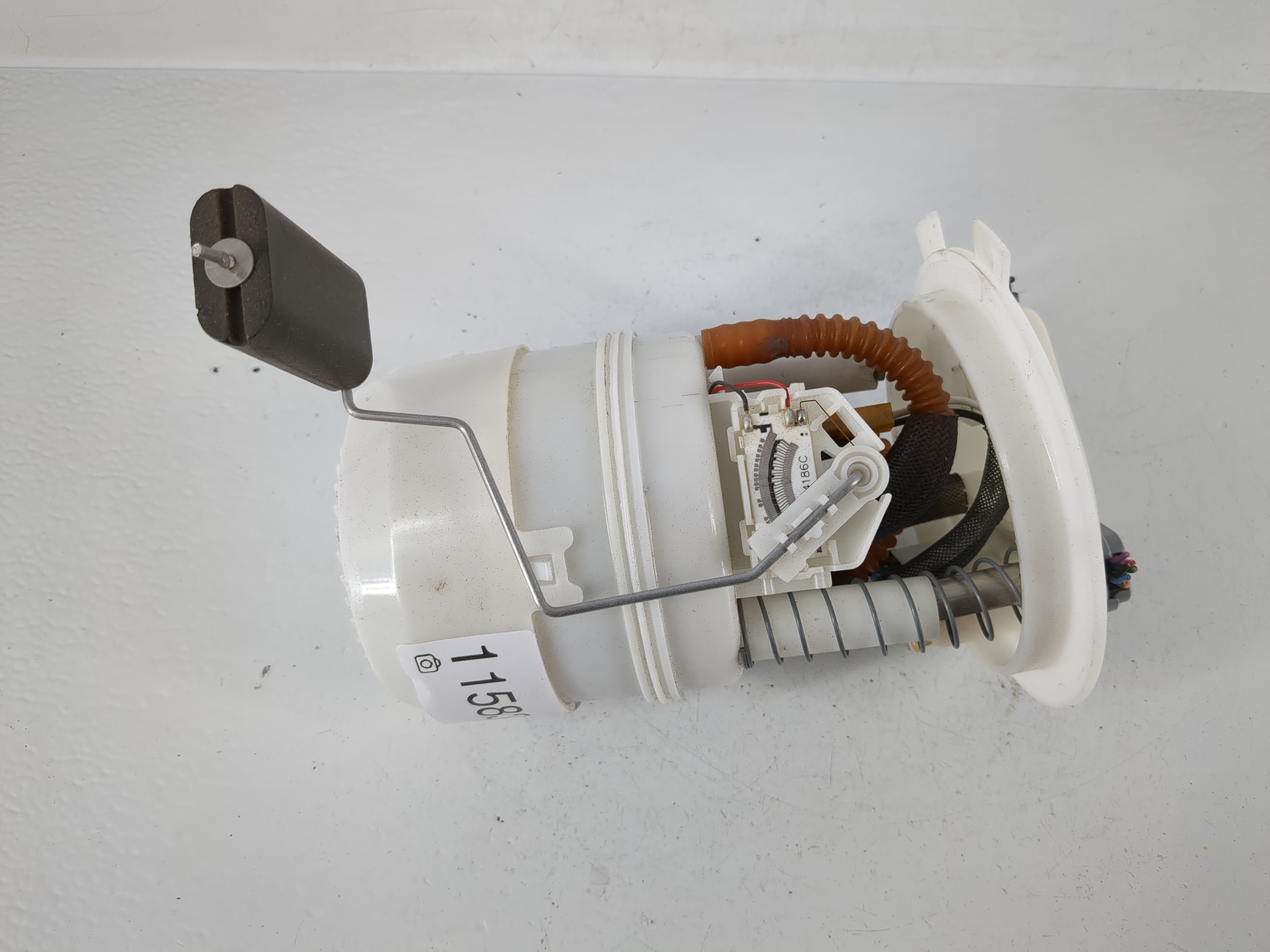 Picture of 2020-2021 Nissan Sentra Electrical Gas Fuel Pump Assembly 1158365