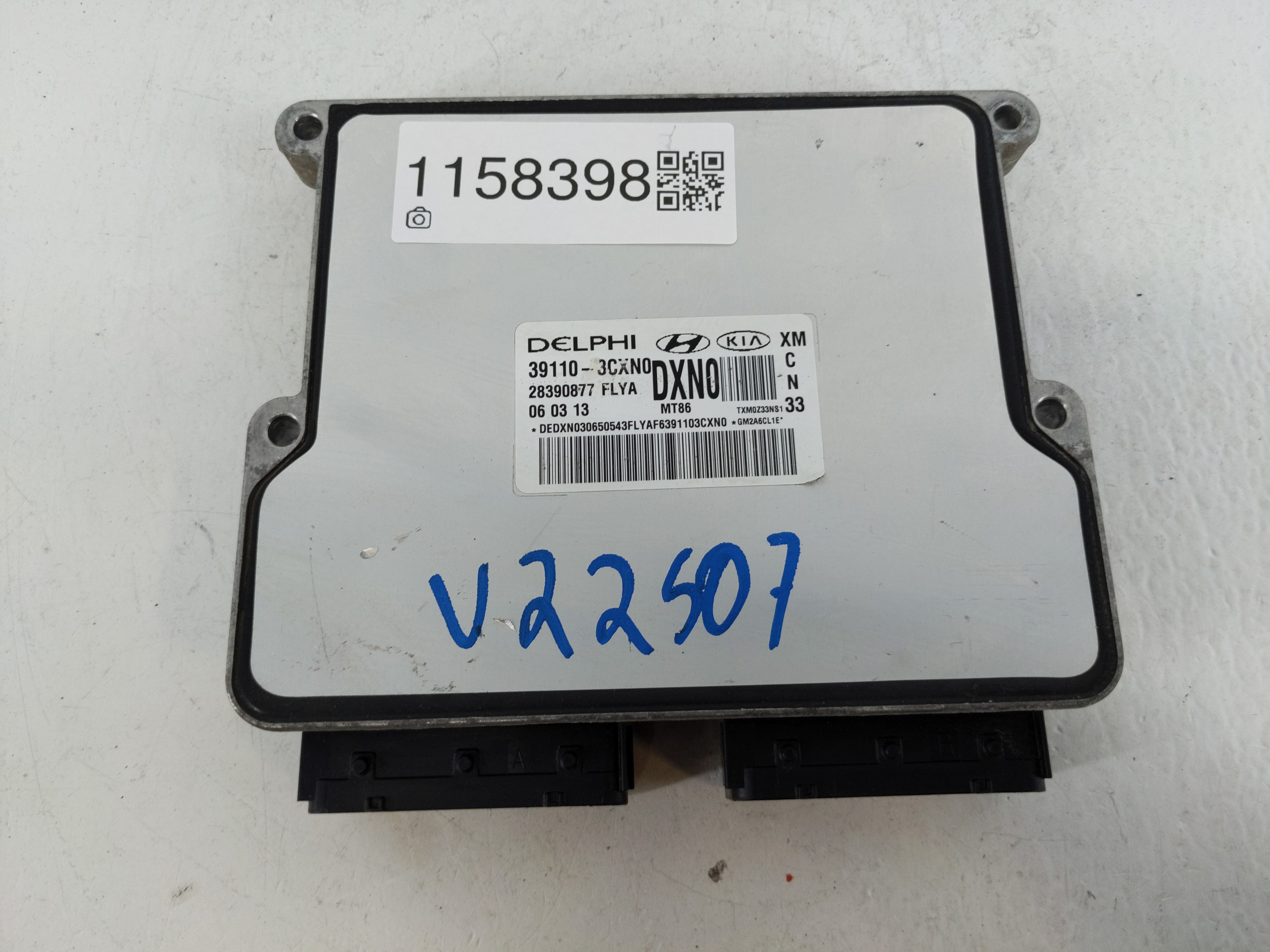 Picture of 2014-2014 Kia Sorento Engine Control Computer Ecu Pcm Ecm Pcu Oem 1158398
