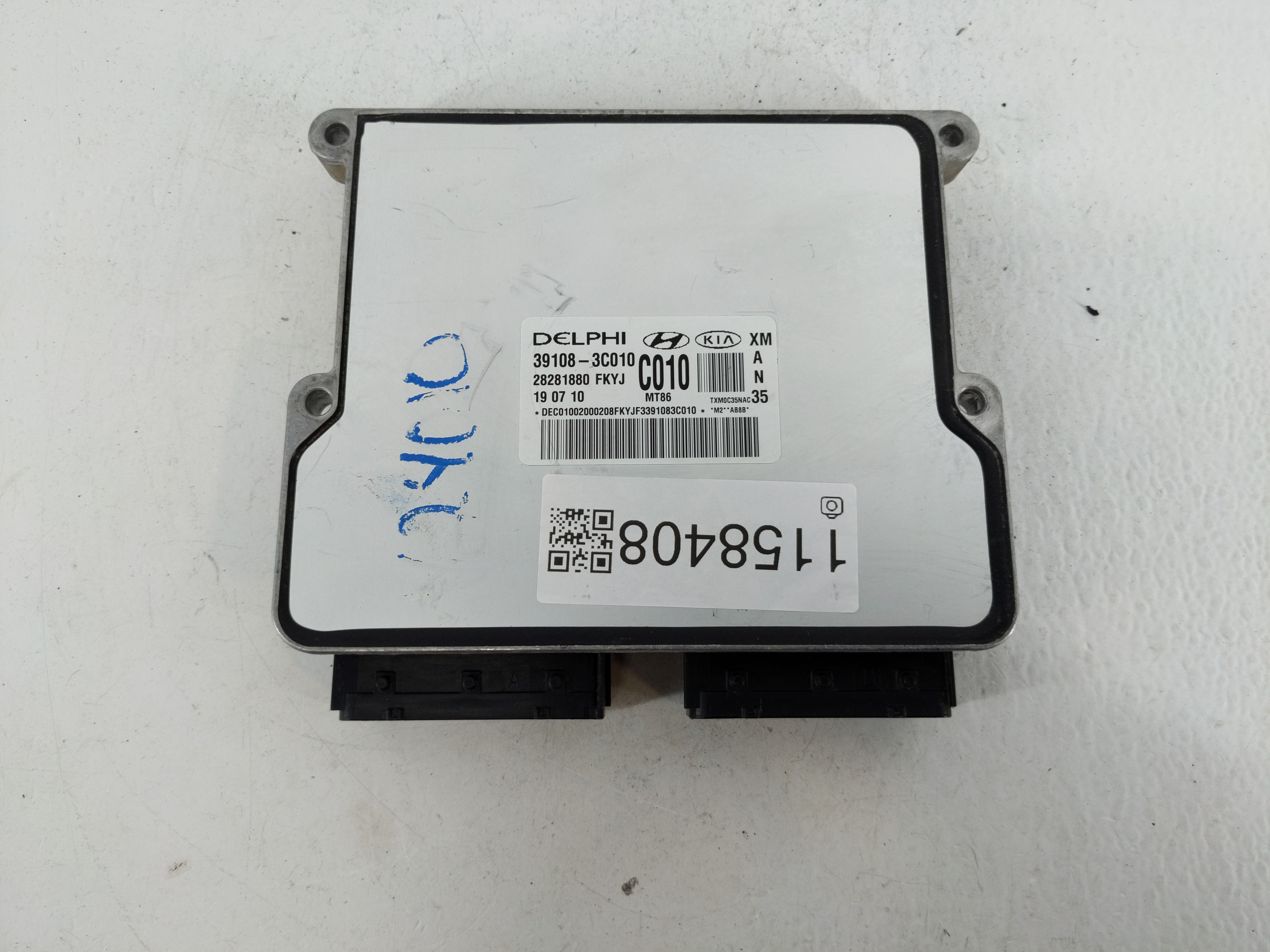 Picture of 2011-2013 Kia Sorento Engine Control Computer Ecu Pcm Ecm Pcu Oem 1158408