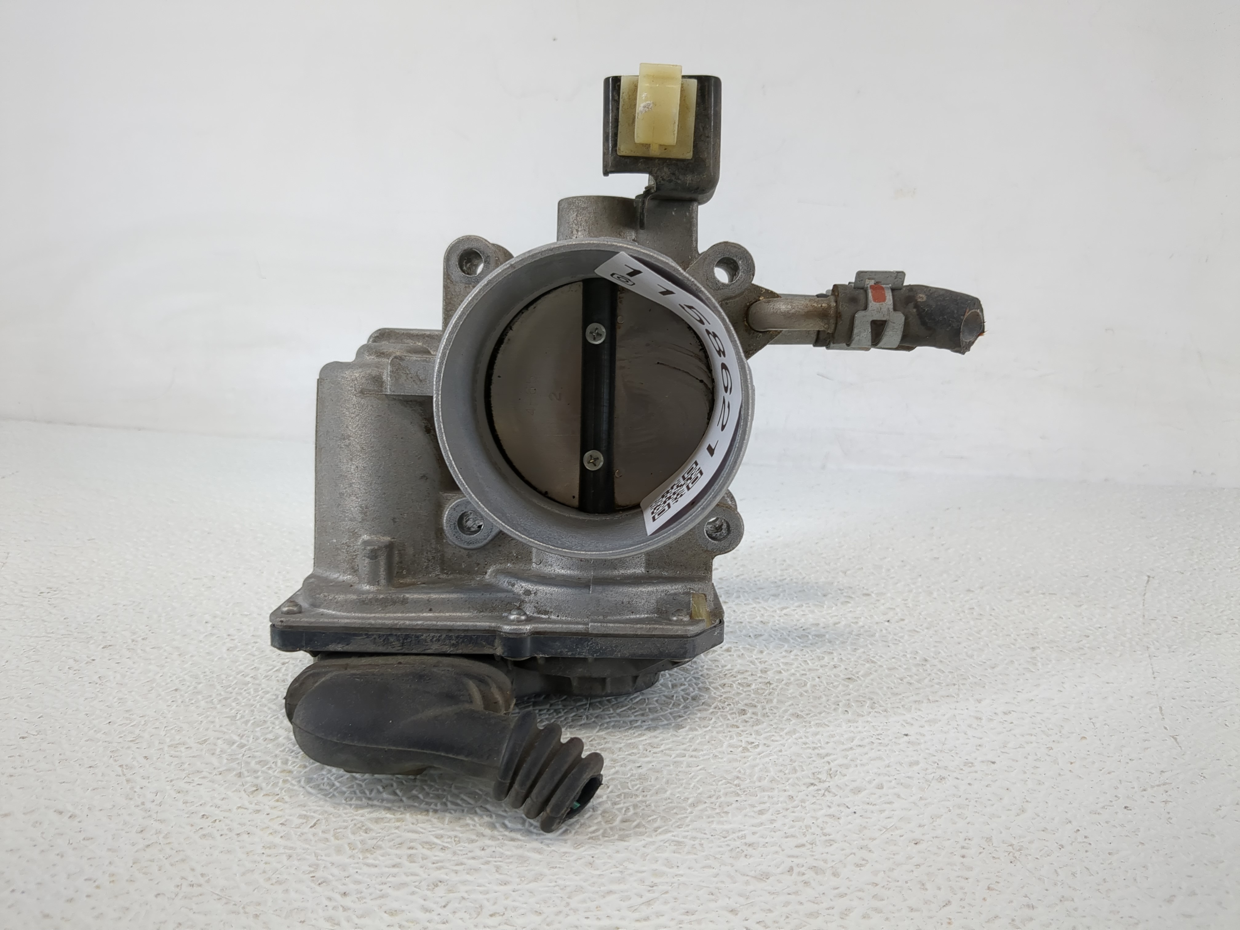 2010-2017 Toyota Camry Throttle Body 1158621 - Oemusedautoparts1.com