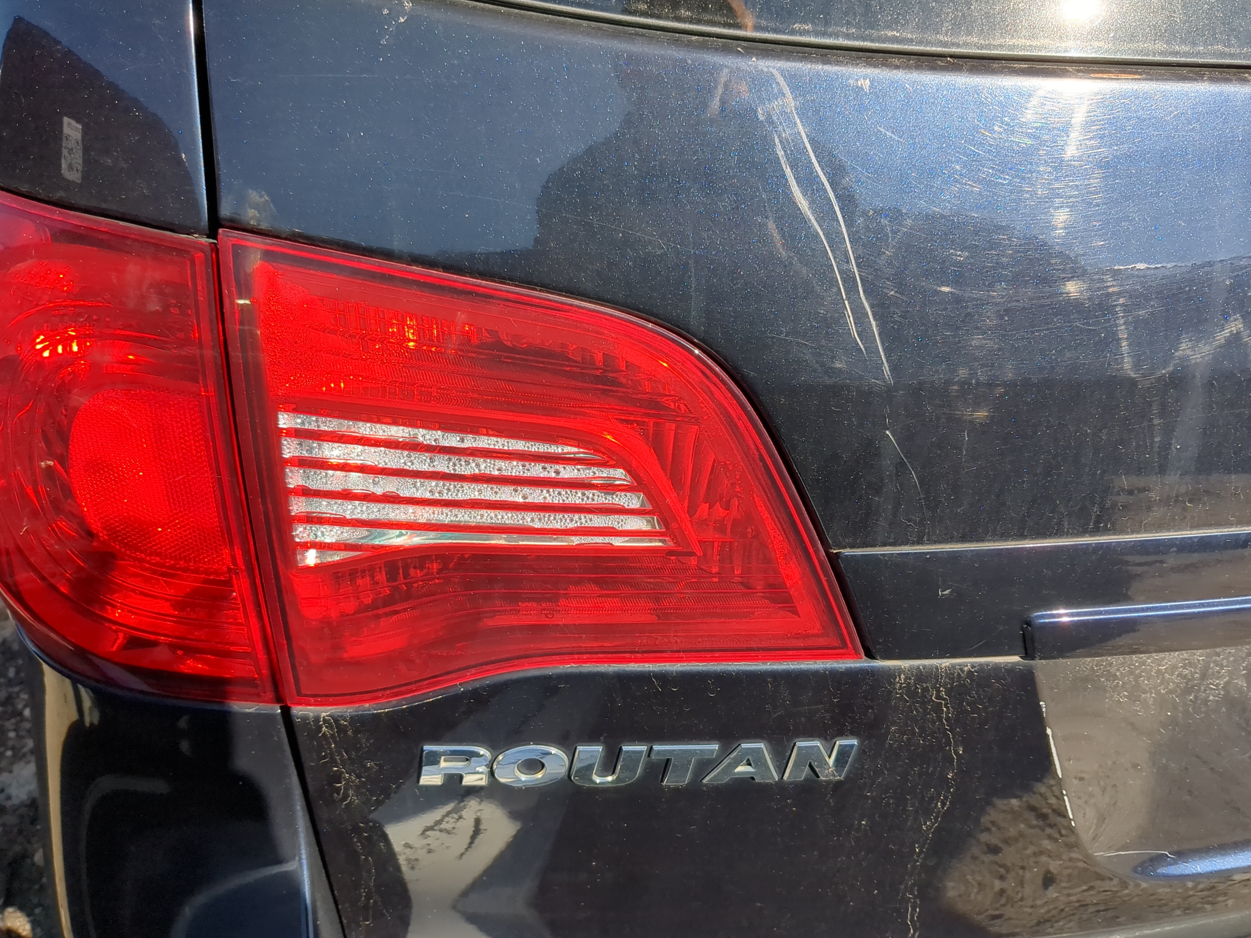 Tail Lights 2011 VOLKSWAGEN ROUTAN - Oemusedautoparts1.com