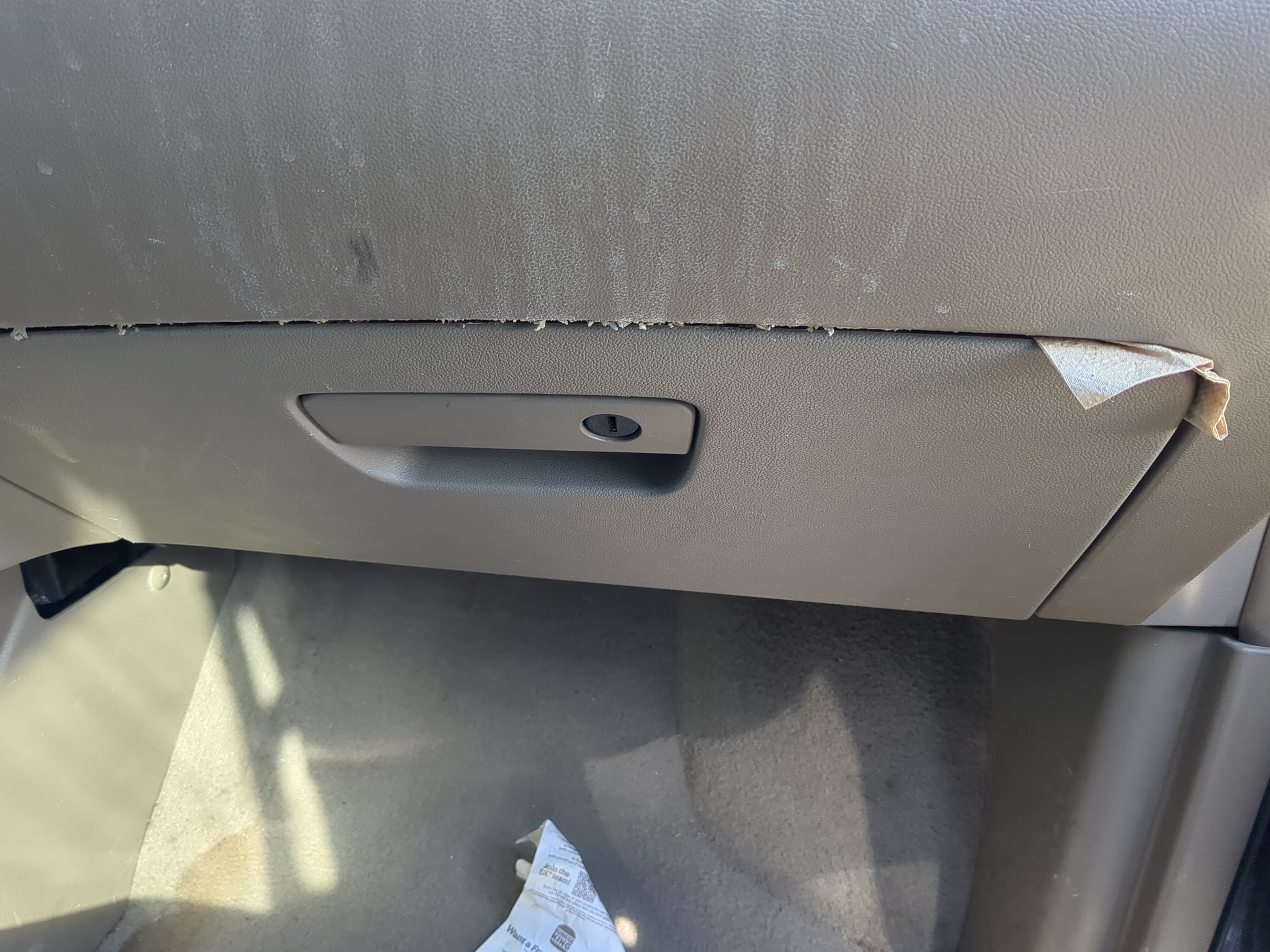 2011 Volkswagen Routan Passenger Glove Box Door Storage Compartment 1158777 - Oemusedautoparts1.com